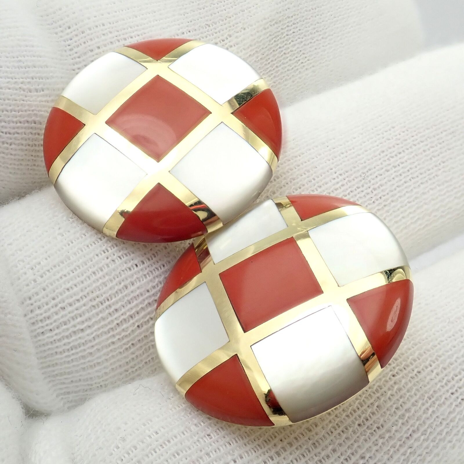 Tiffany & Co Cummings 18k Gold Mother of Pearl Carnelian Checkerboard Earrings - Luxury Jewelry for Women, Perfect for Weddings, Parties & Special Occasions