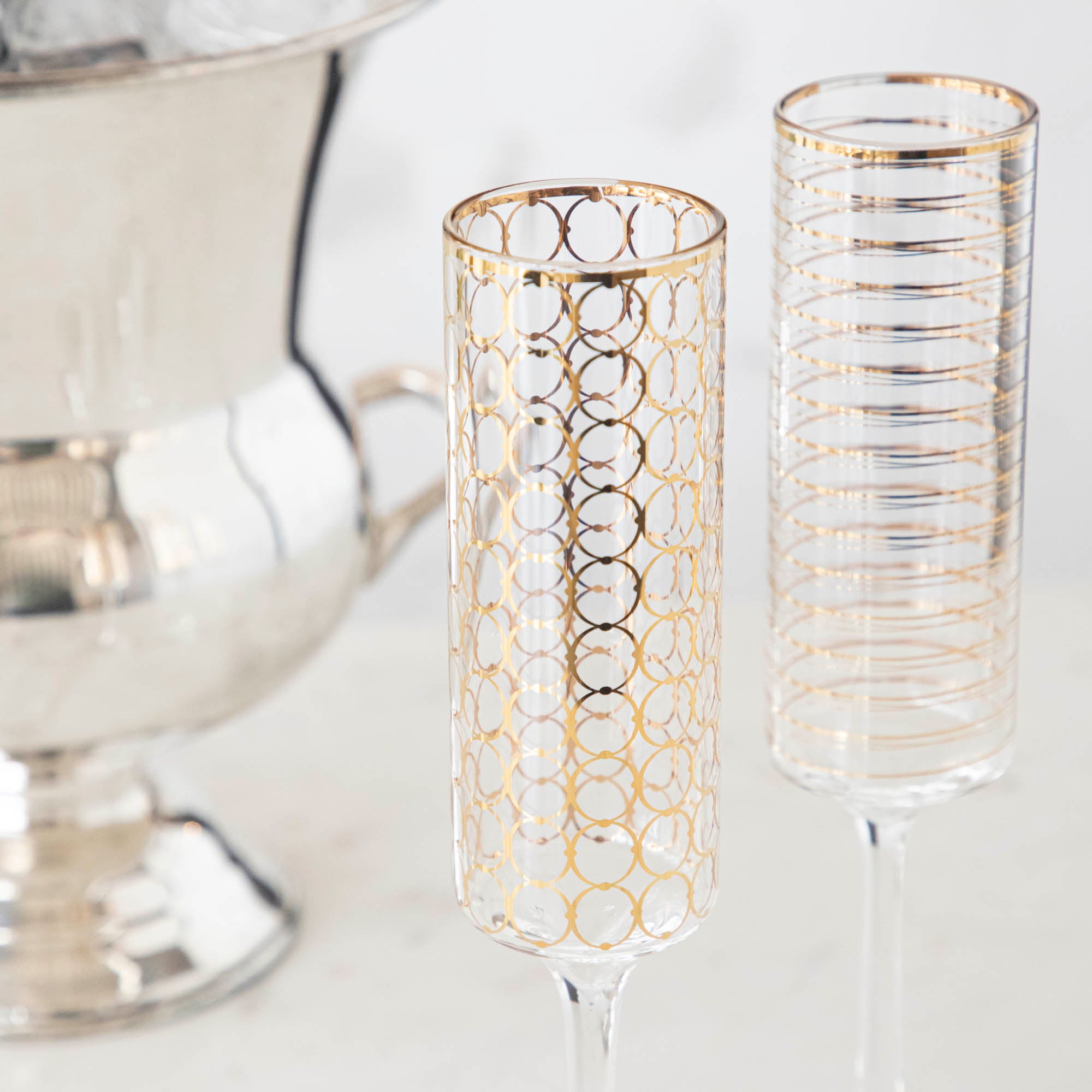 Elegant Gold Patterned Champagne Flutes Set of 4 - Premium Glassware for Weddings, Parties & Celebrations - Perfect for Toasting & Special Occasions