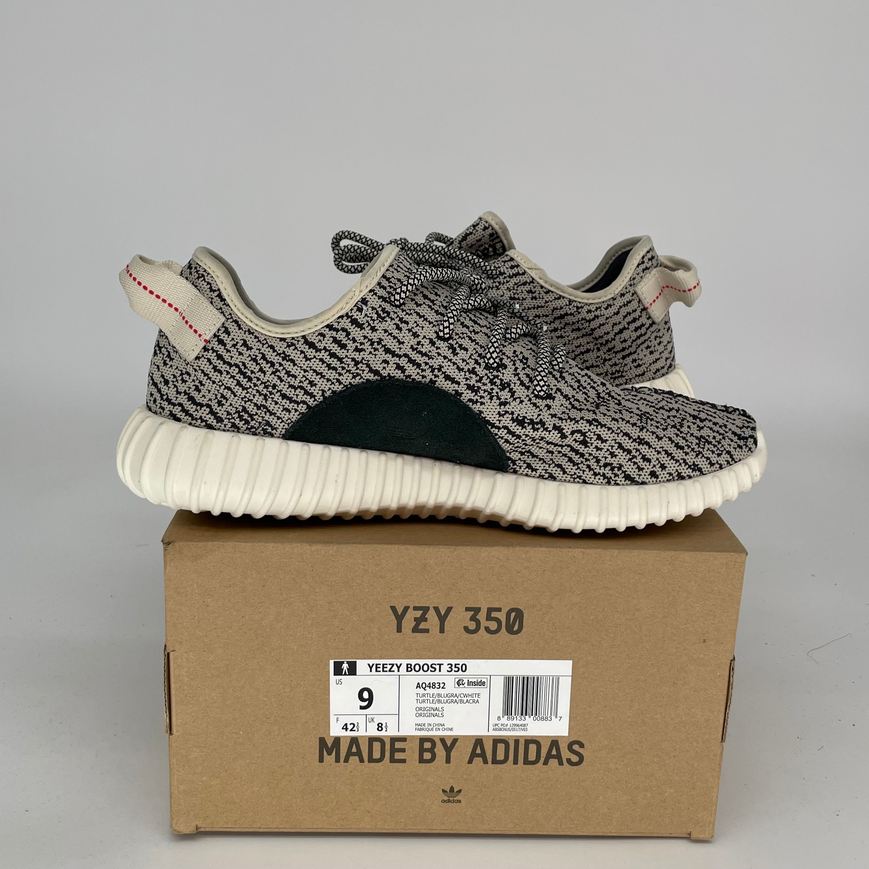 Adidas Yeezy Boost 350 V2 