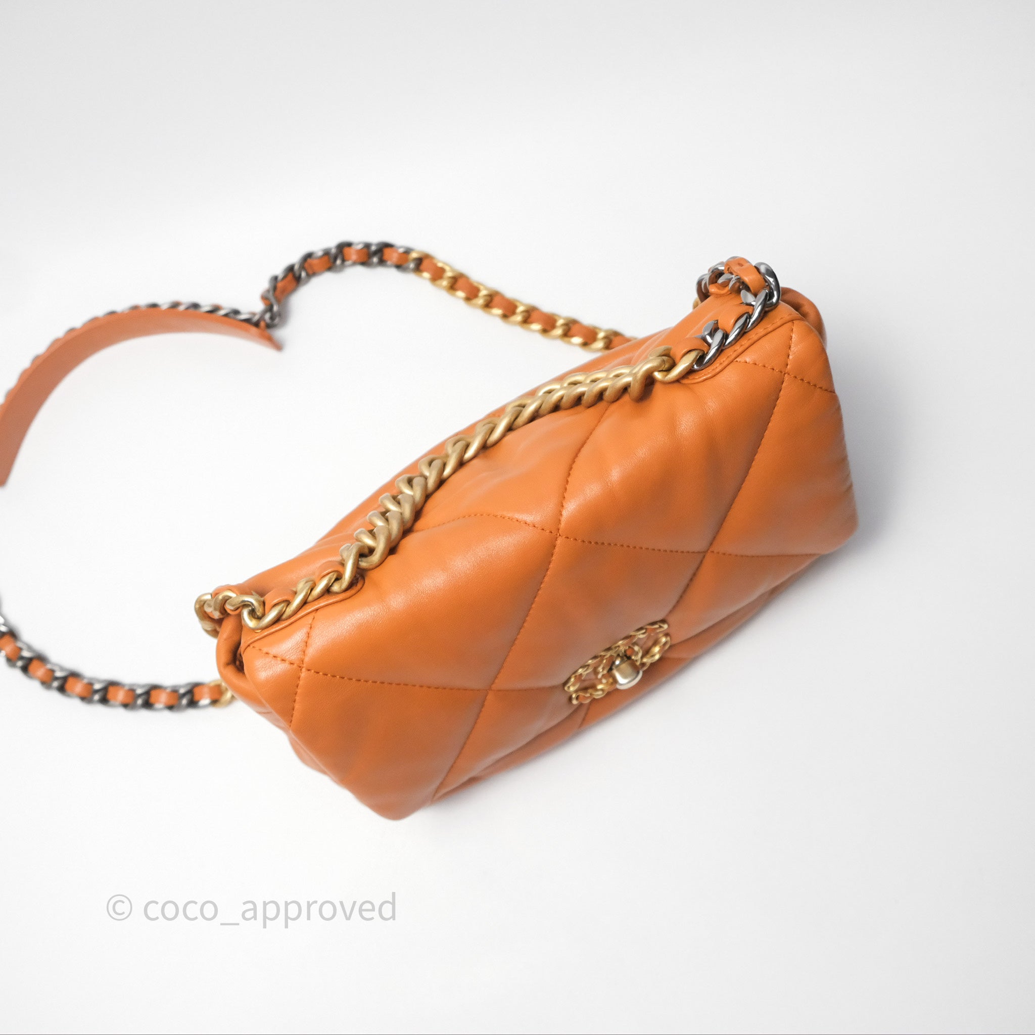 Chanel 19 Small Handbag in Caramel with Mixed Hardware - Luxury Designer Shoulder Bag for Women, Perfect for Date Nights & Special Occasions