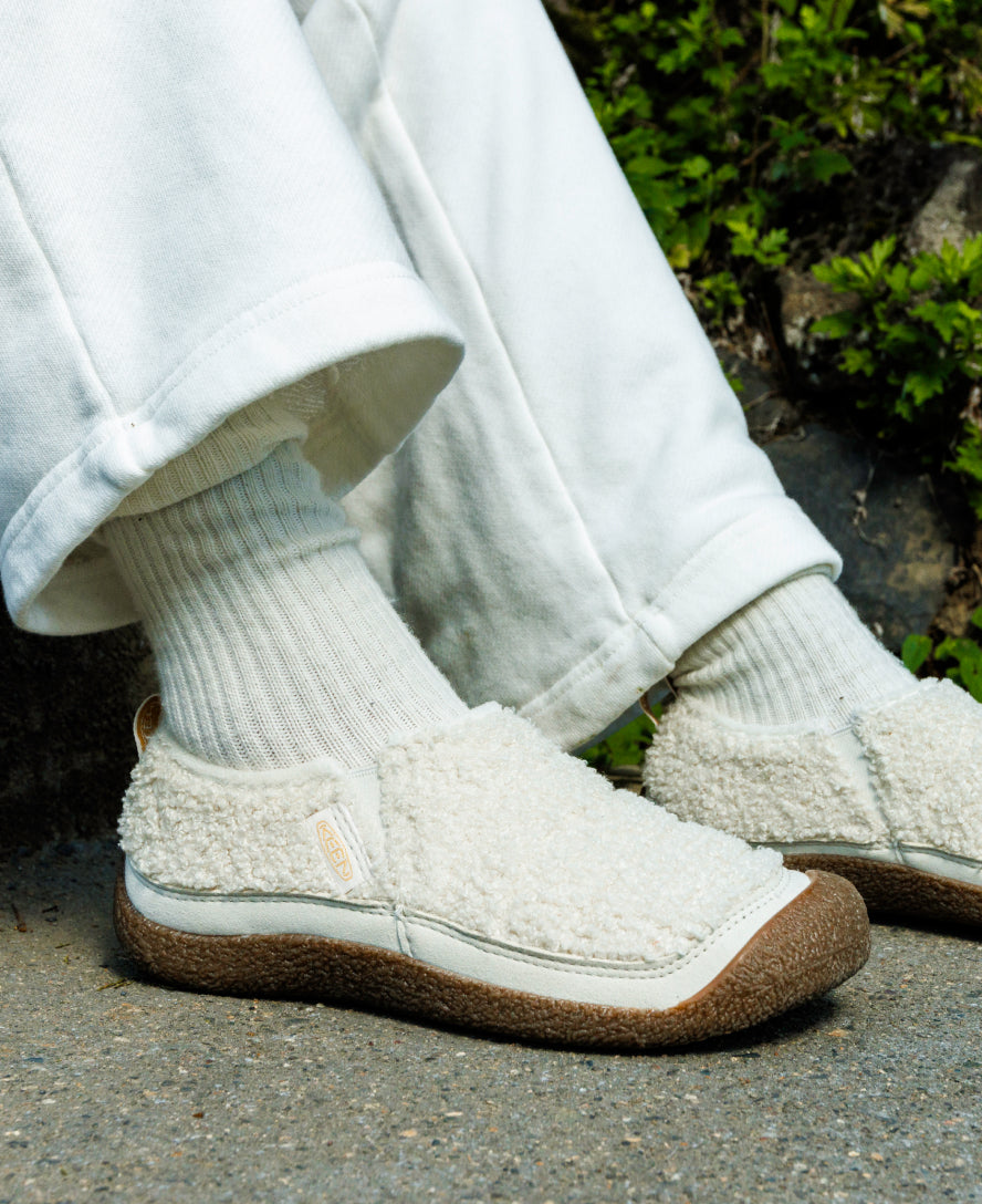 Women's Howser II Sneakers - Comfortable Casual Walking Shoes in Birch/Curry Color | Perfect for Work, Travel & Everyday Wear