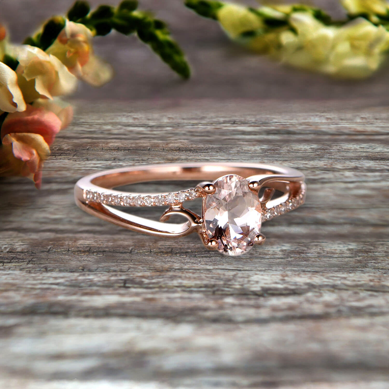 1.25 Carat Oval Cut Morganite Engagement Ring & Wedding Band in 10k Rose Gold with Shining Split Shank - Perfect for Proposals, Anniversaries & Bridal Jewelry