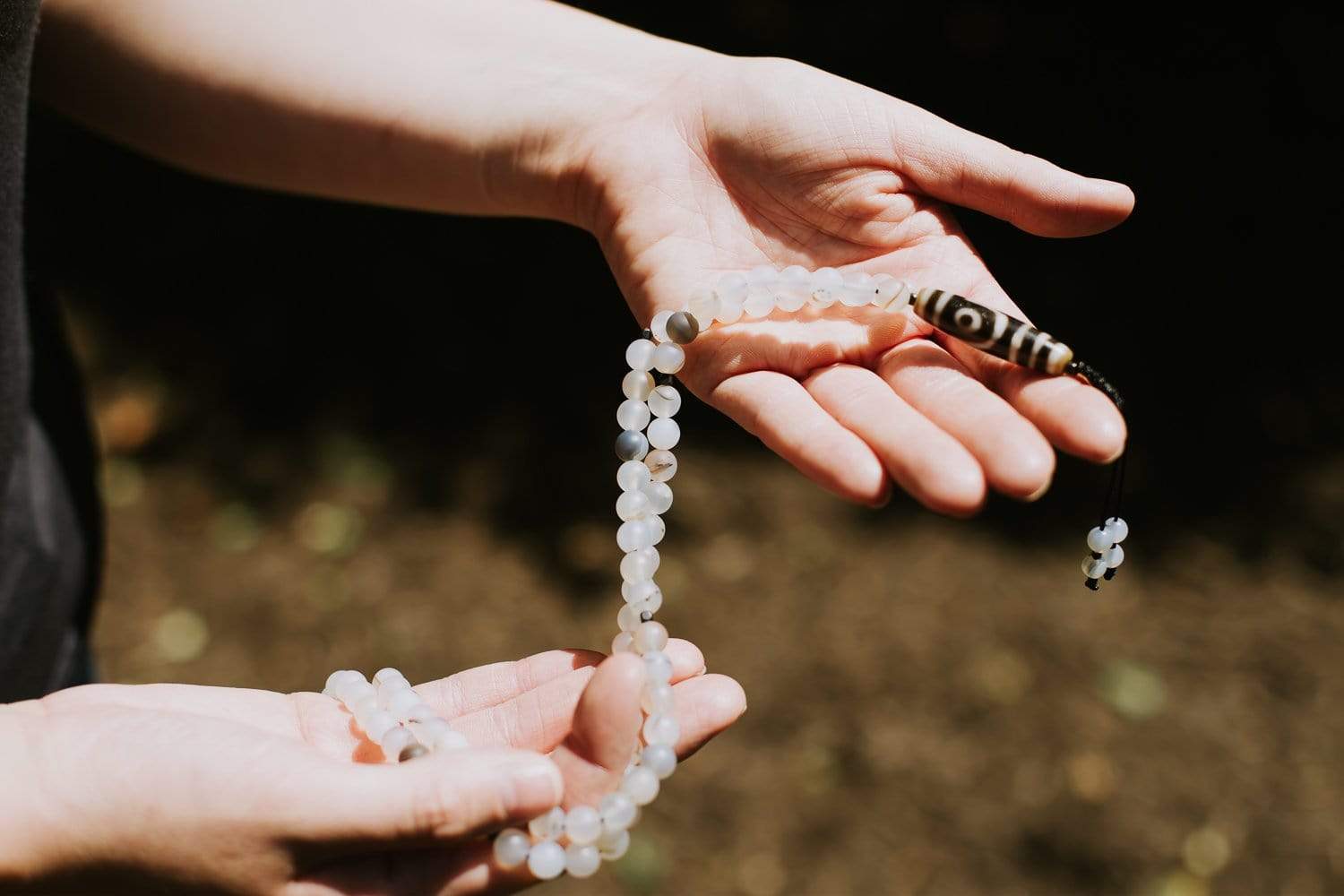 Tibetan Dzi Bead Mala Prayer Necklace - Authentic Buddhist Meditation Beads for Spiritual Healing, Protection & Positive Energy | Perfect for Yoga, Meditation & Mindfulness Practices