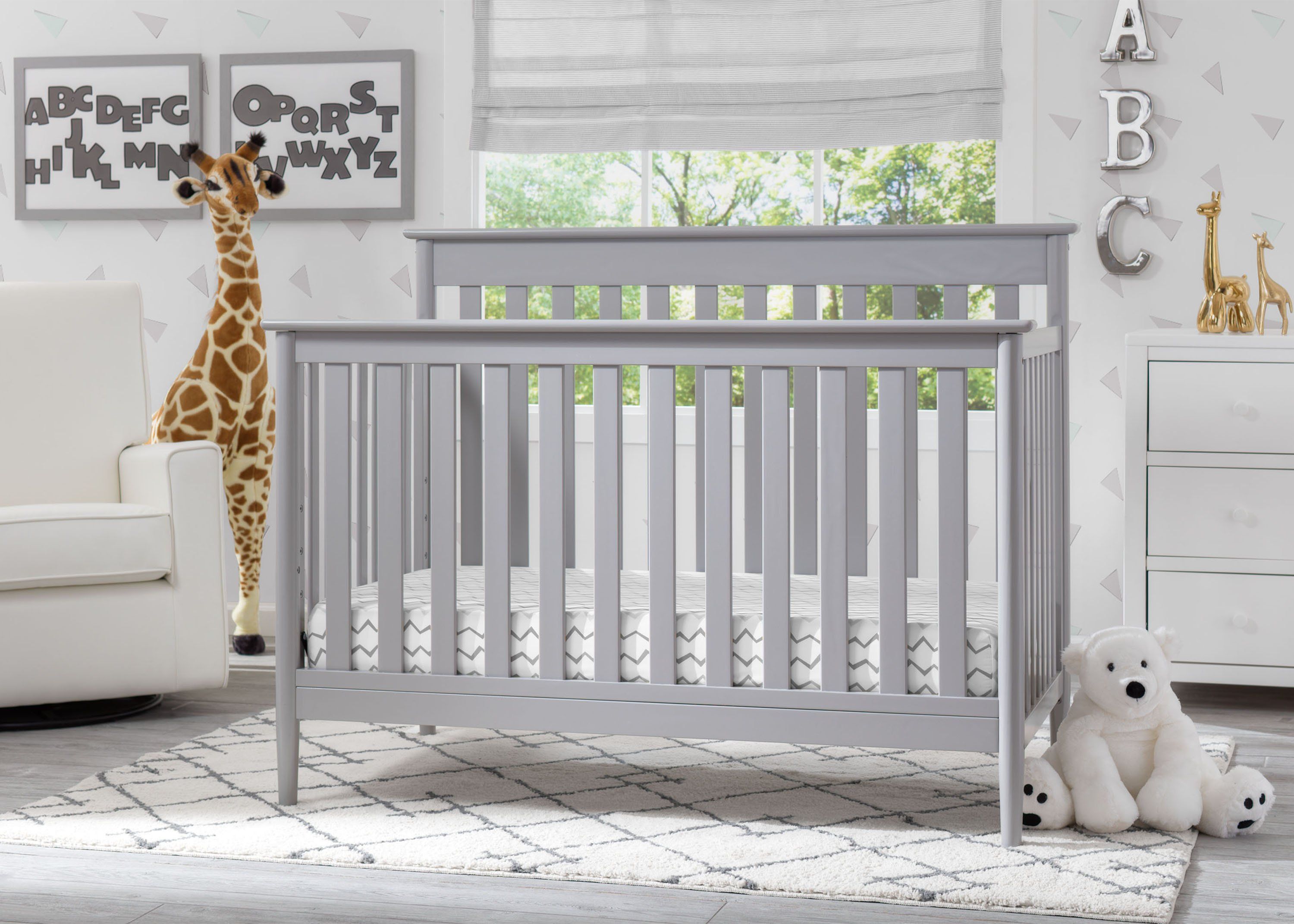 Greyson Signature 4-in-1 Convertible Baby Crib - Toddler Bed, Daybed & Full-Size Bed - Safe & Stylish Nursery Furniture for Newborns to Teens - Perfect for Small Spaces & Modern Nurseries
