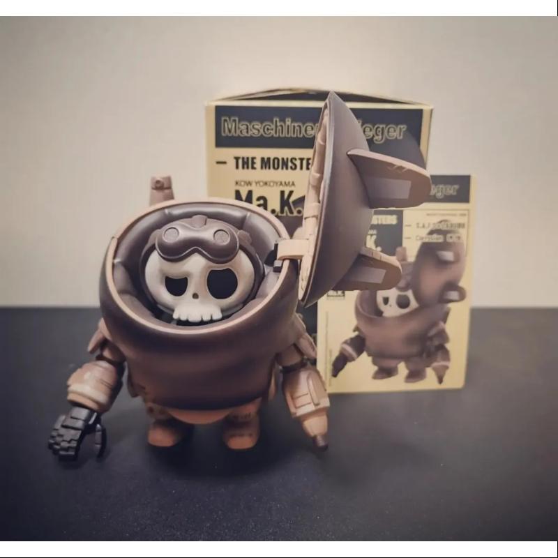 Labubu The Monsters X Kow Yokoyama Ma.k. Series Corrosion Action Figure - Limited Edition Collectible for Anime & Sci-Fi Fans - Perfect for Display, Photography & Cosplay Props
