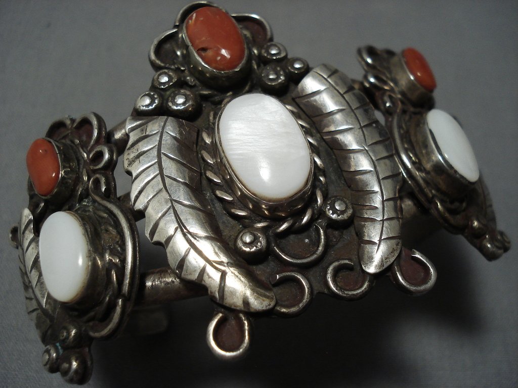 101 Grams Vintage Navajo Native American Jewelry Coral Sterling Silver Bracelet - Handmade Southwest Boho Style for Women, Perfect for Festivals & Boho Fashion