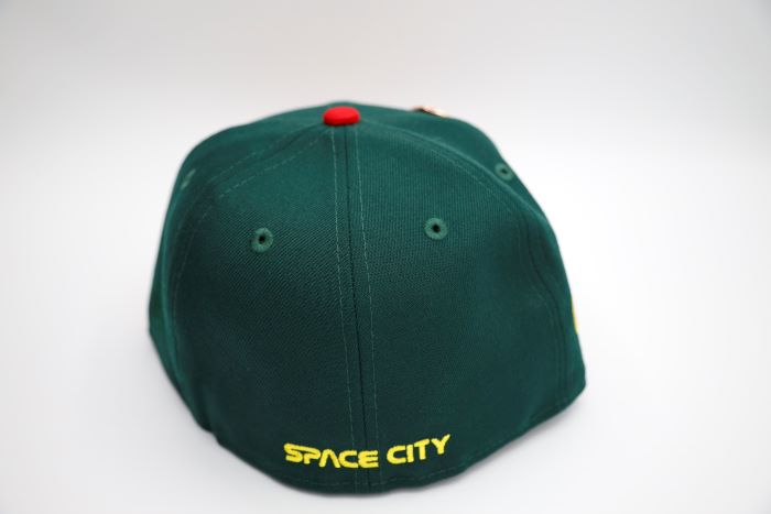 New Era Houston Astros City Connect 59Fifty Fitted Cap - Dark Green & Scarlet - Official MLB Baseball Hat for Men & Women - Perfect for Games, Streetwear & Fan Collections