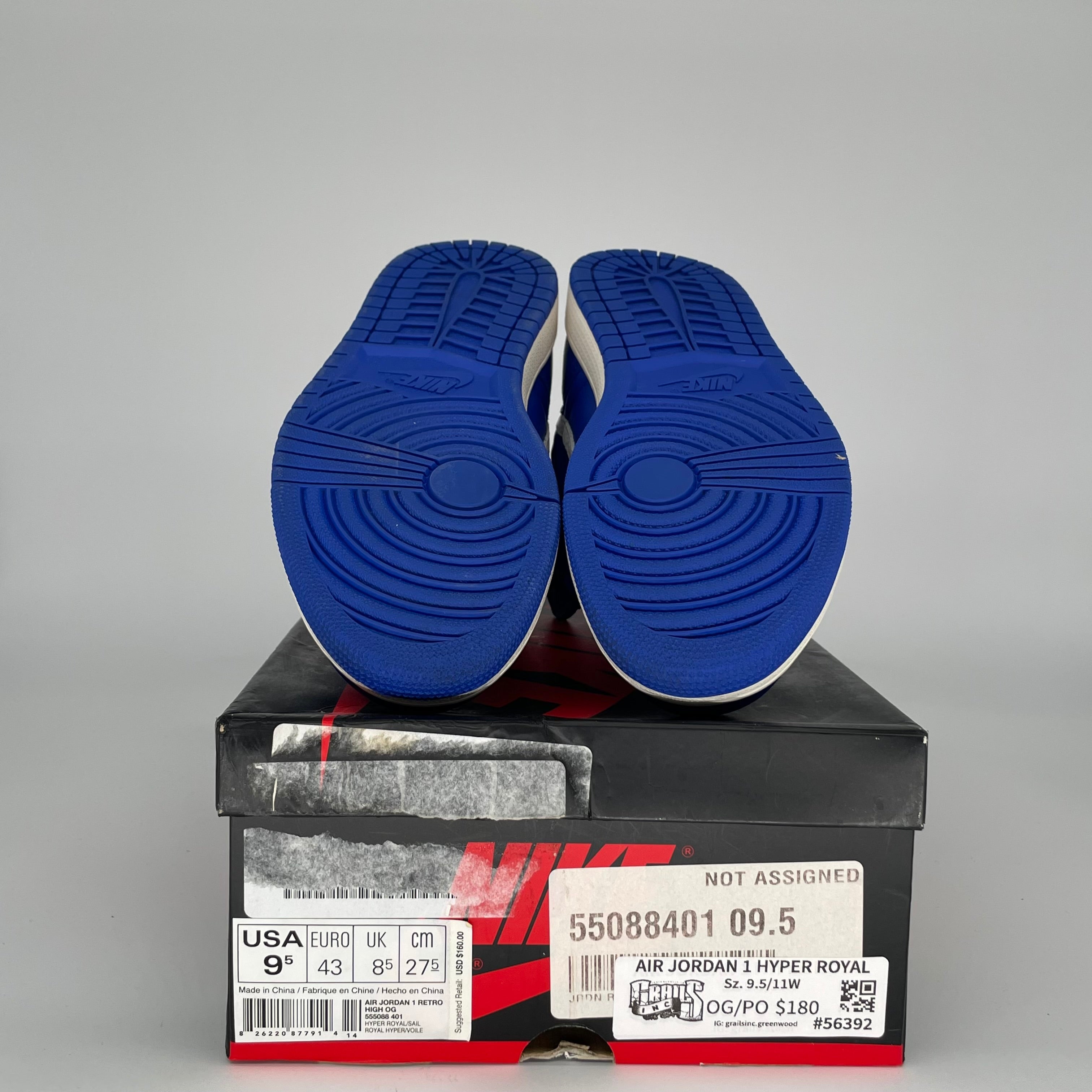 Air Jordan 1 Hyper Royal Sneakers - Men's Size 9.5 (555088-401) - Blue & White Basketball Shoes for Casual Wear & Street Style