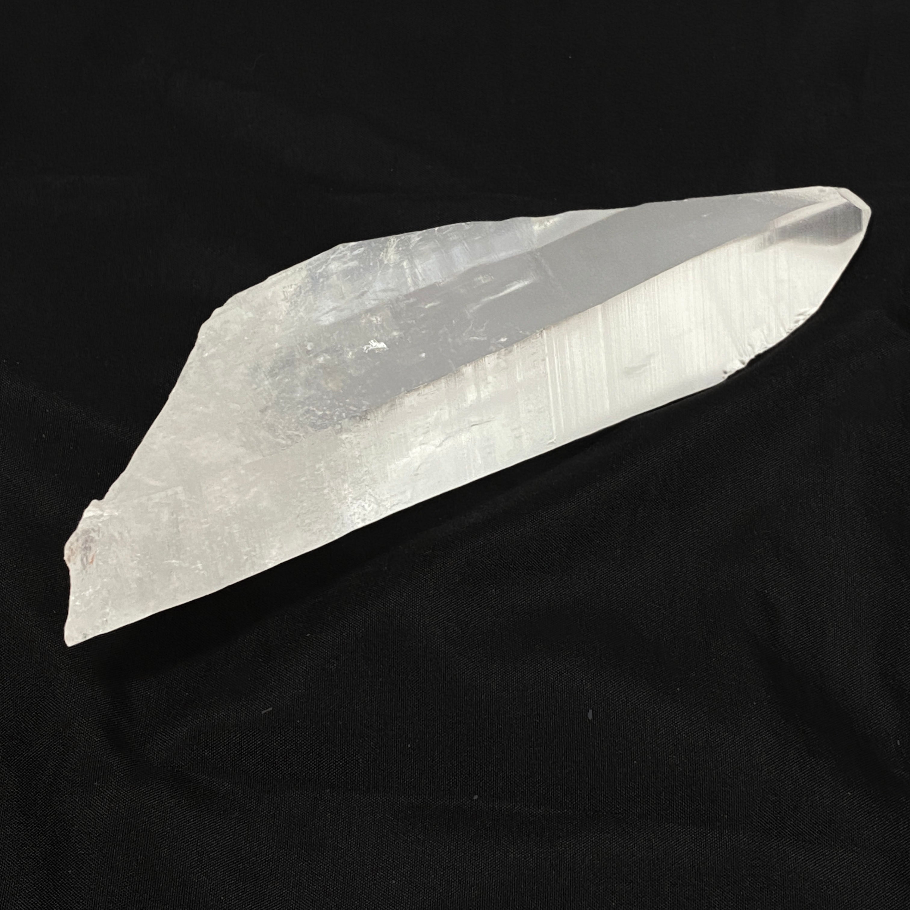 Lemurian Seed Crystal 205x55mm 581g Natural Healing Stone for Meditation, Energy Work & Spiritual Growth - Perfect for Reiki, Chakra Balancing & Home Decor