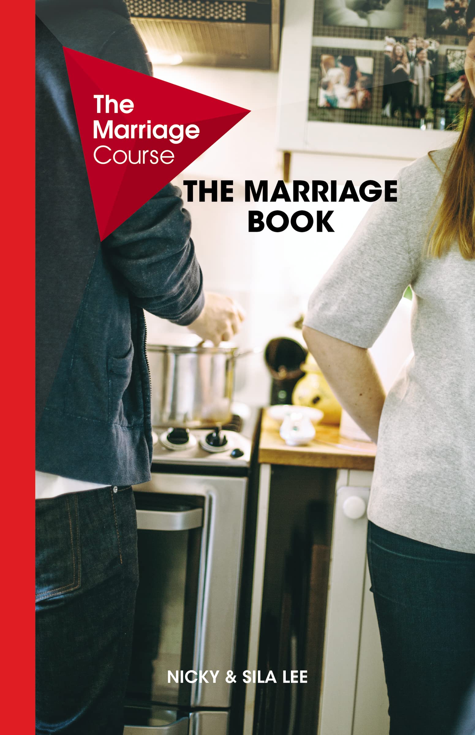 The Marriage Book - A Guide to Building a Strong and Lasting Relationship | Perfect for Couples, Engaged & Newlyweds | Enhance Communication & Deepen Your Bond