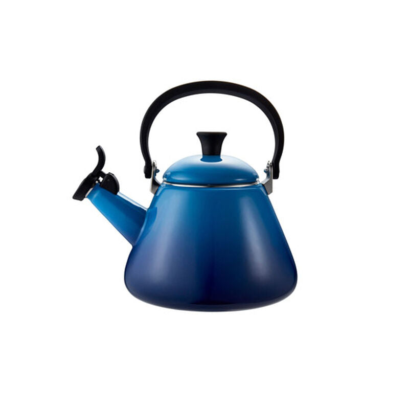 Le Creuset 1.6L Enameled Cast Iron Kettle - Blueberry | Stovetop & Induction Safe | Perfect for Tea, Coffee & Hot Water | Elegant Kitchen Decor