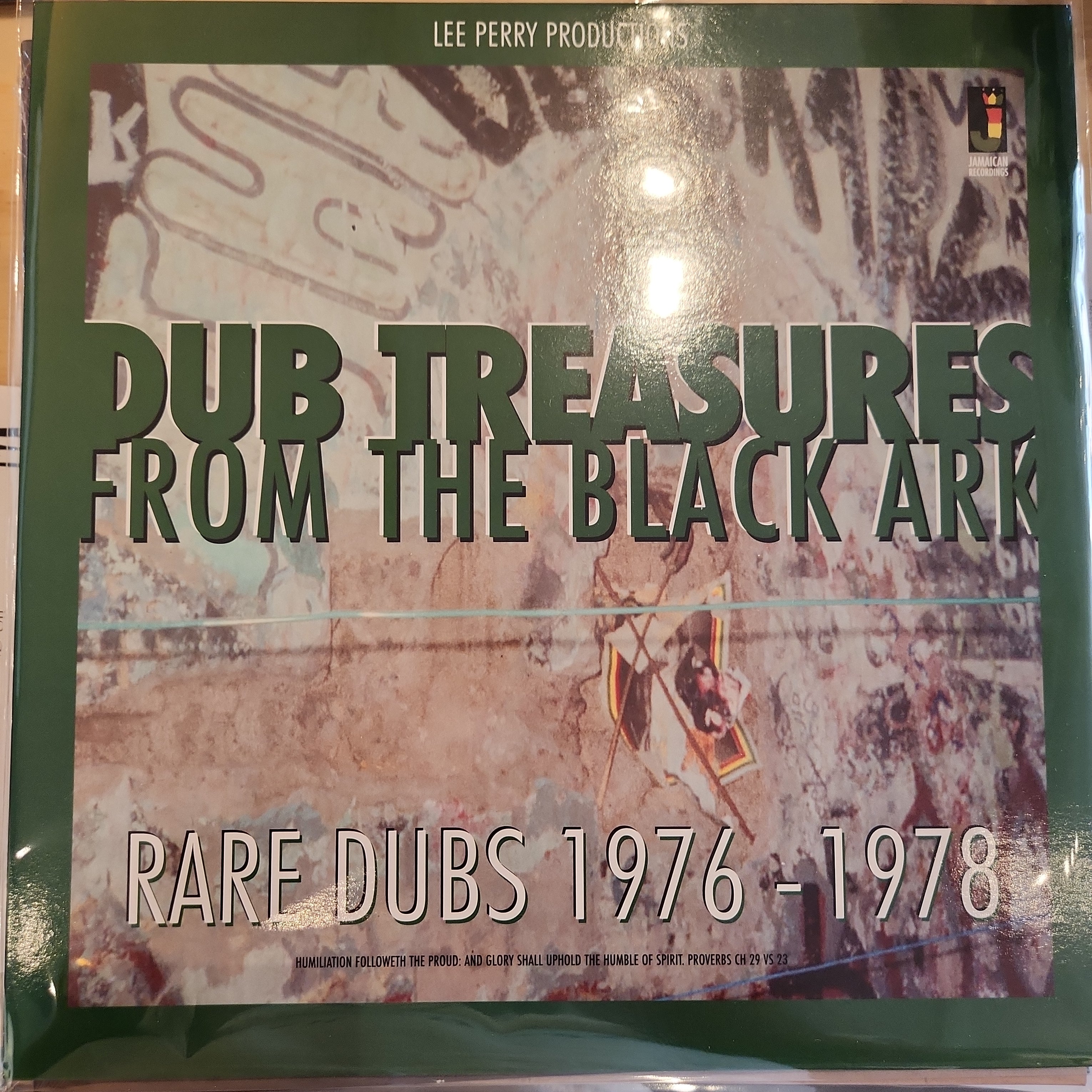 Lee 'Scratch' Perry Dub Treasures From the Black Ark Vinyl LP Record - Rare Reggae Collector's Edition for Music Lovers & Vinyl Enthusiasts - Perfect for Home Listening, DJ Sets & Reggae Music Collections
