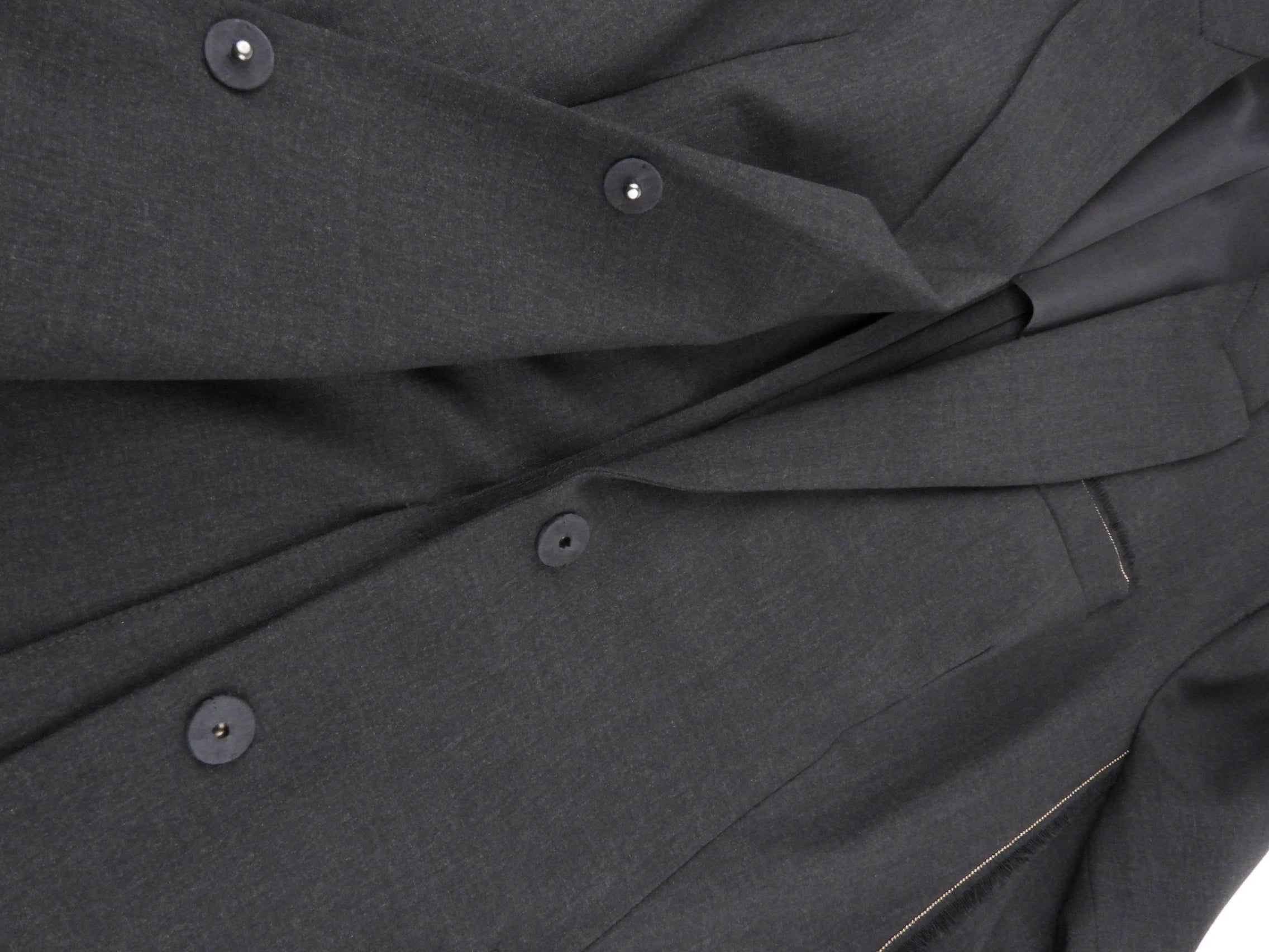 Brunello Cucinelli Grey Lightweight Wool Monili Trim Blazer Jacket Size 44 | Elegant Women's Business Blazer for Office Wear & Formal Occasions