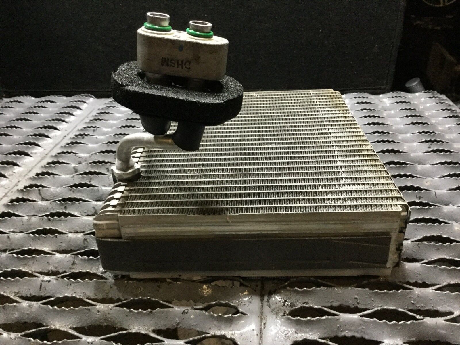 2006-2010 Hyundai Sonata AC Evaporator Core OEM Replacement - Perfect for Summer Cooling & HVAC System Repair