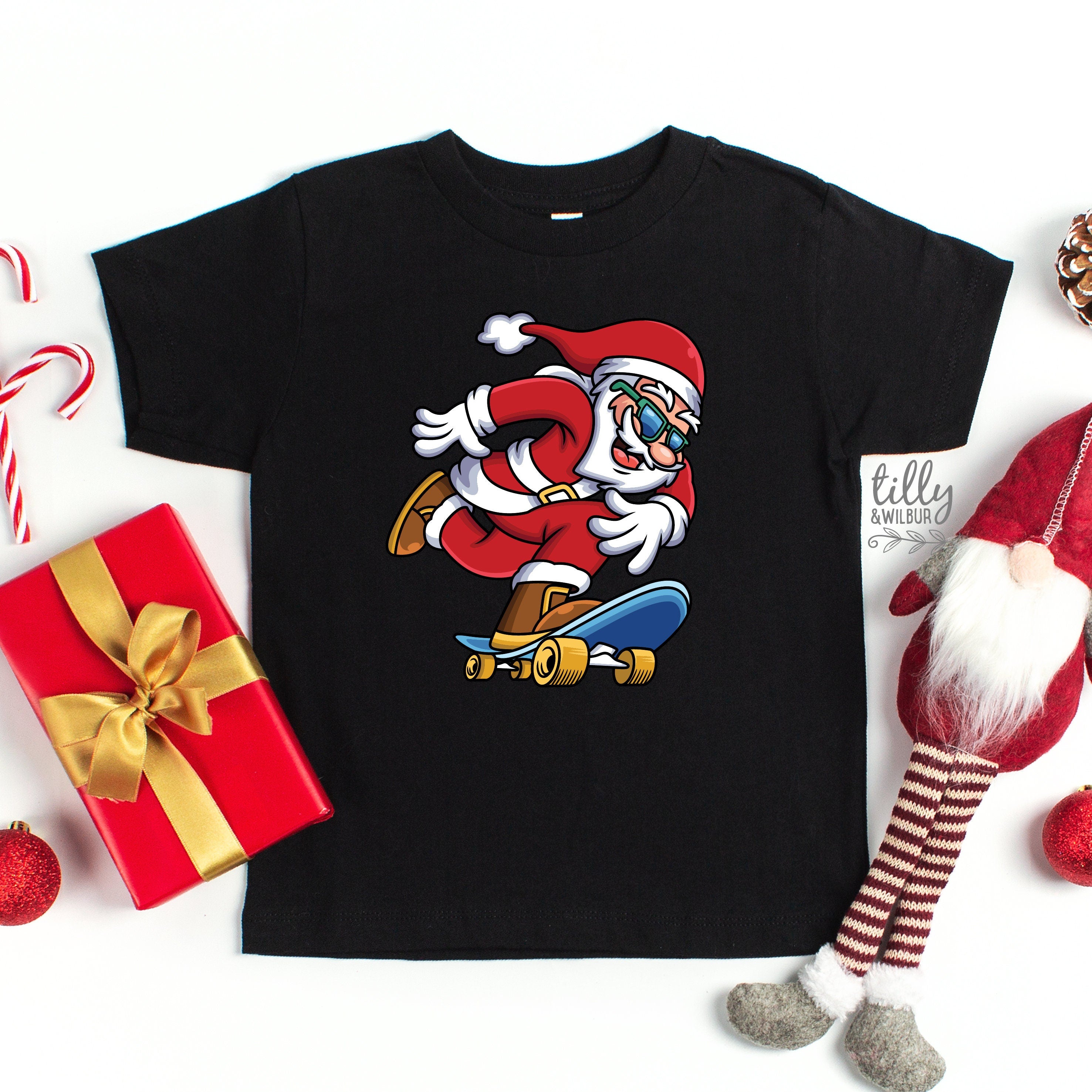 Christmas T-Shirt for Boys - Festive Holiday Shirt in Multiple Colors - Perfect for Parties, Gifts & Family Photos
