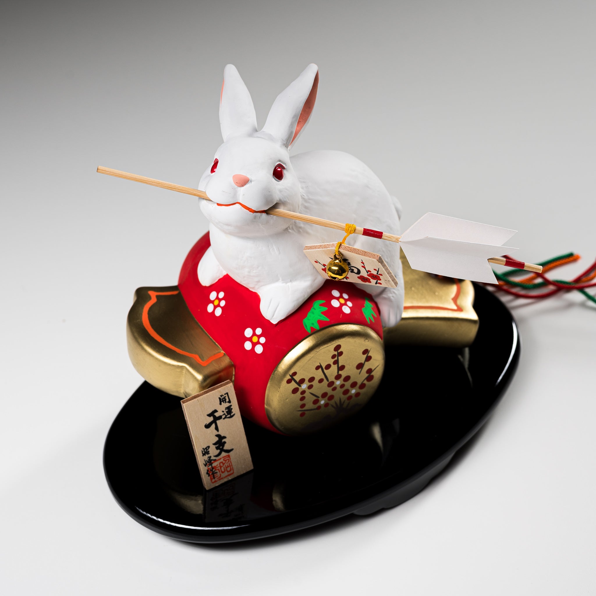 Lucky Rabbit Ornament - Japanese Momo Rabbit Figurine for Good Fortune & Home Decor | Perfect for New Year, Housewarming & Office Desk Decoration