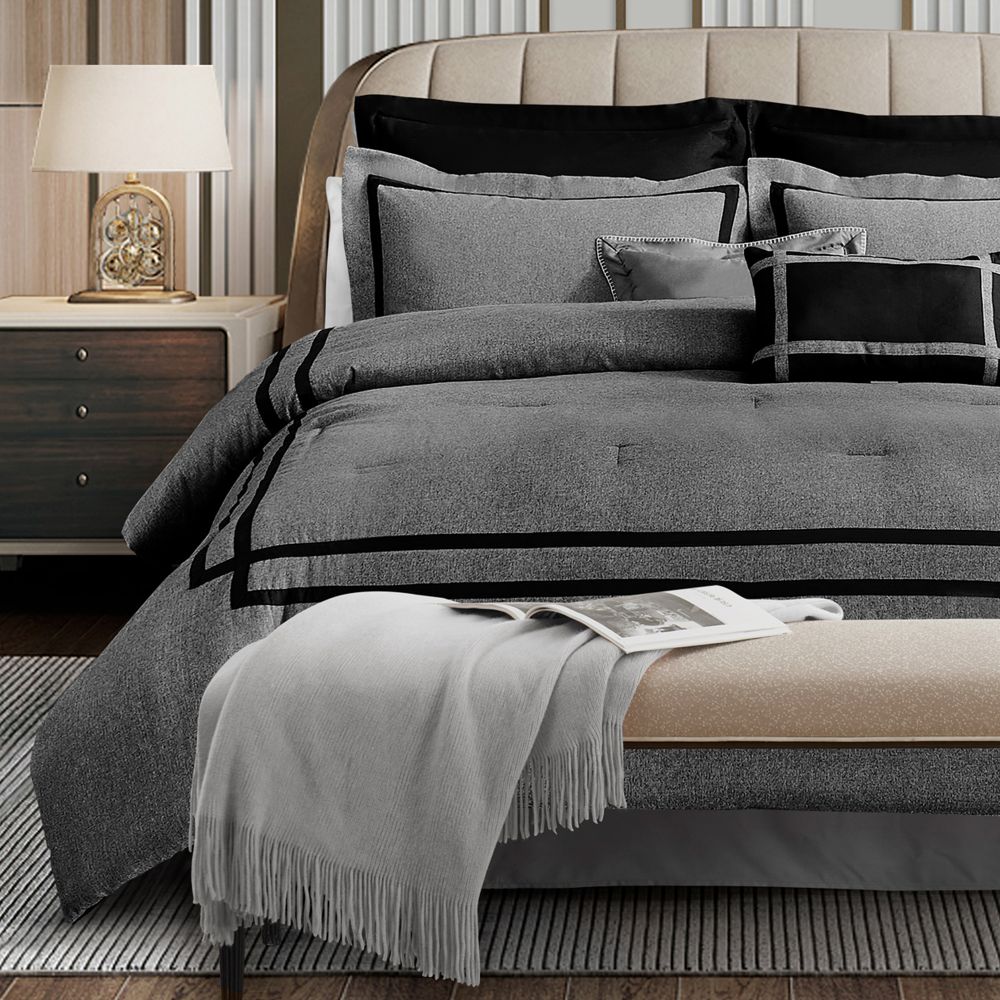 Luxury Hotel Style 8-Piece Comforter Set - Queen Size Bed in a Bag | Ultra Soft Microfiber Bedding Set with Comforter, Sheets & Pillowcases | Perfect for Master Bedroom, Guest Room & Airbnb