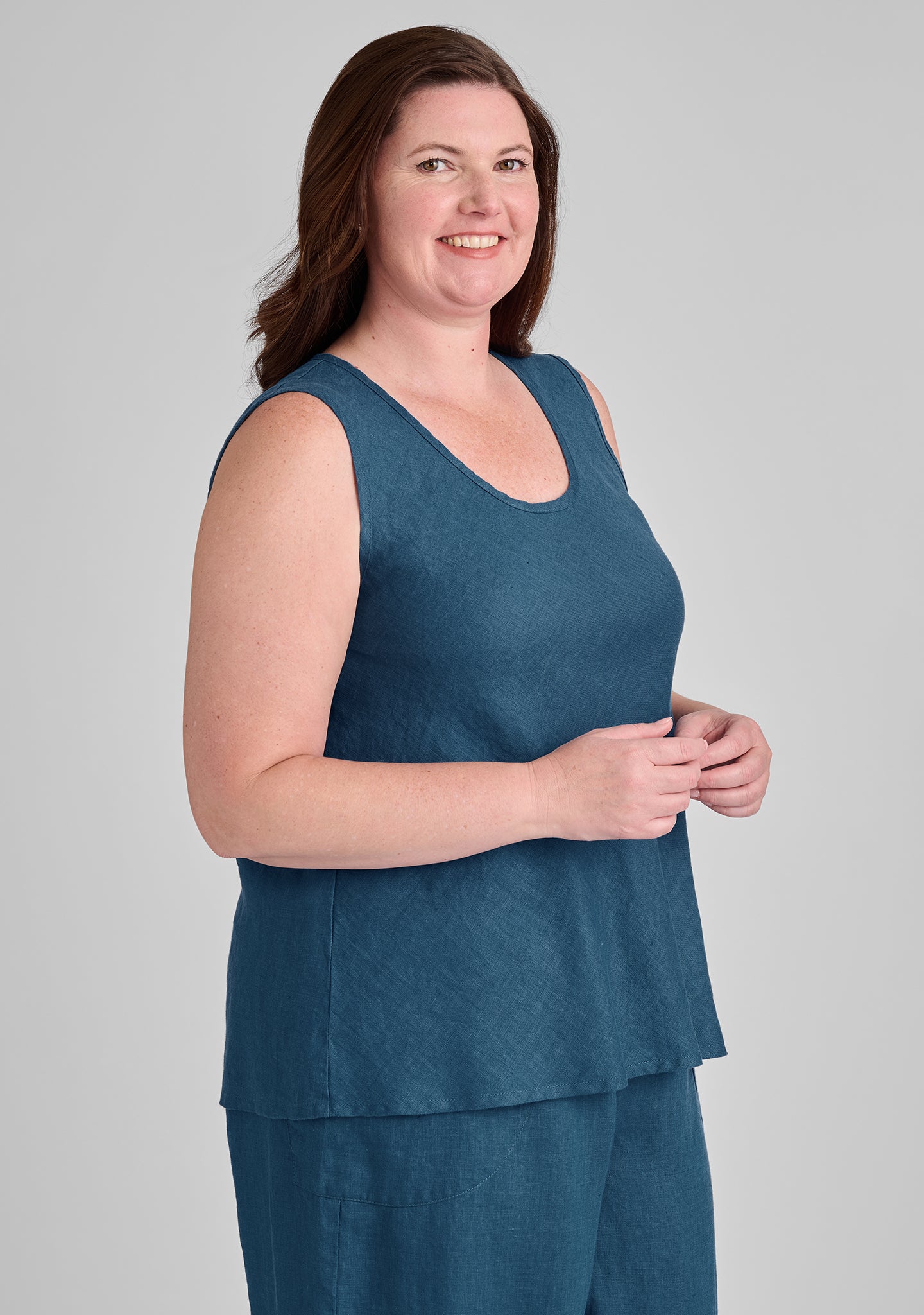 Jasmine Linen Tank Top for Women - Breathable Summer Casual Blouse for Beach, Travel & Everyday Wear
