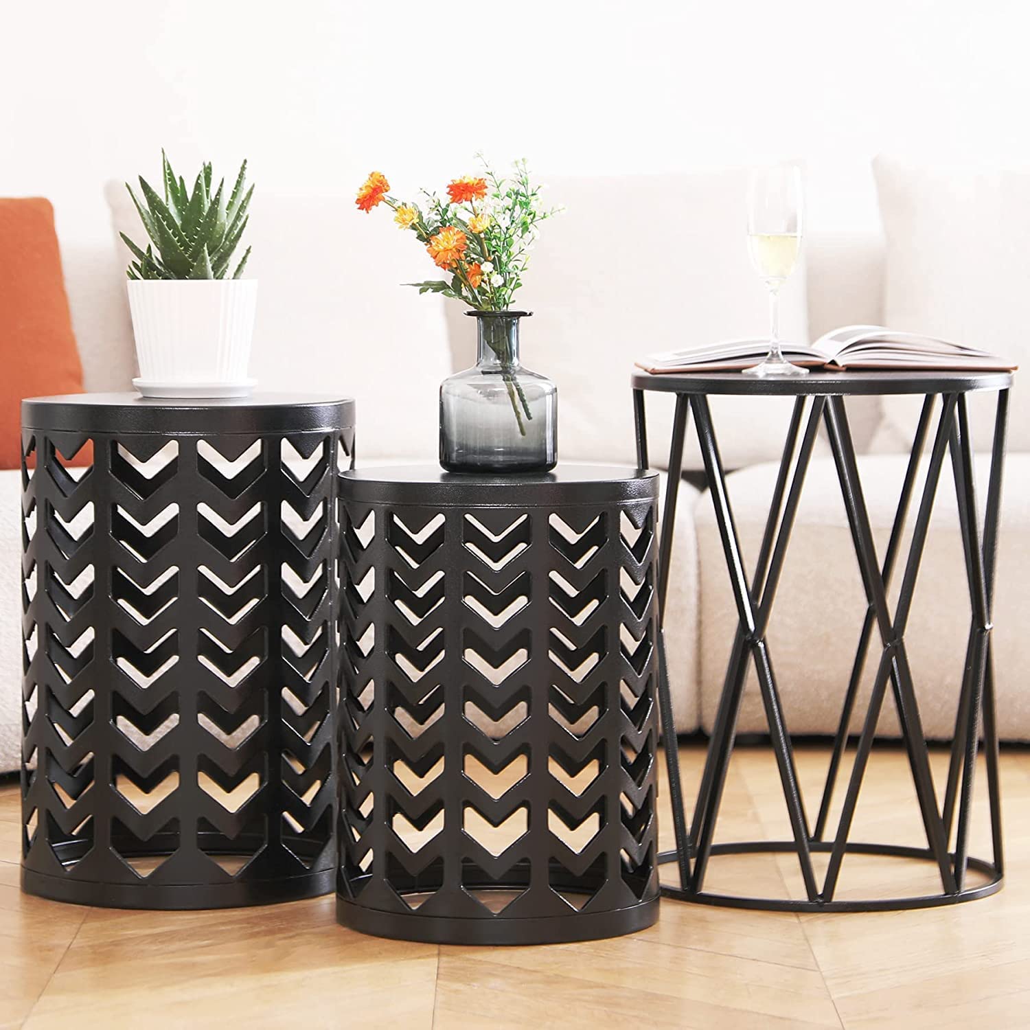 Y&M Nesting Side Table Set of 3 - Stackable Modern Industrial Coffee Tables for Living Room, Bedroom & Outdoor Use - Heavy Duty Metal Frame End Tables & Garden Stools - Pure Black - Perfect for Small Spaces, Patio Decor & Home Office Organization