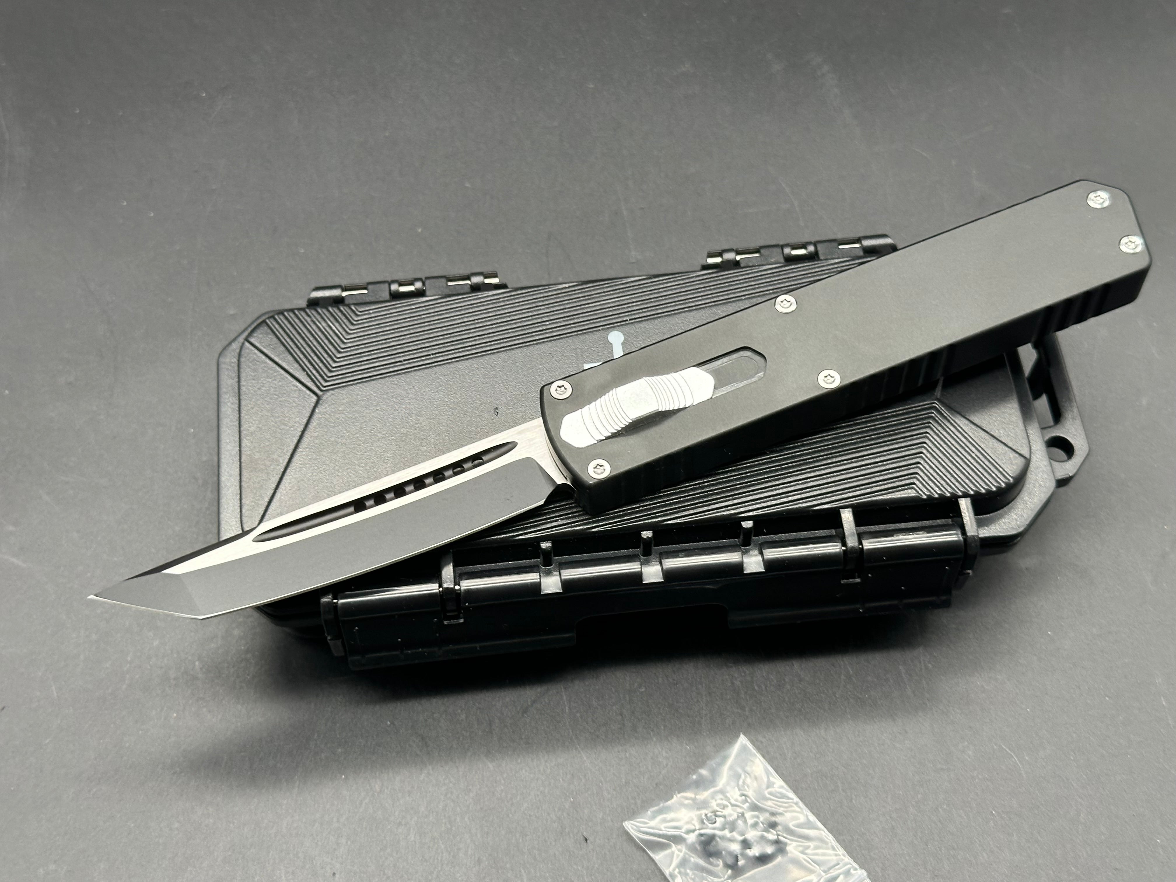 Takcom Nighthawk 154CM DLC Folding Pocket Knife - Premium Stainless Steel Blade with DLC Coating for Outdoor, Camping, Hunting & EDC Use