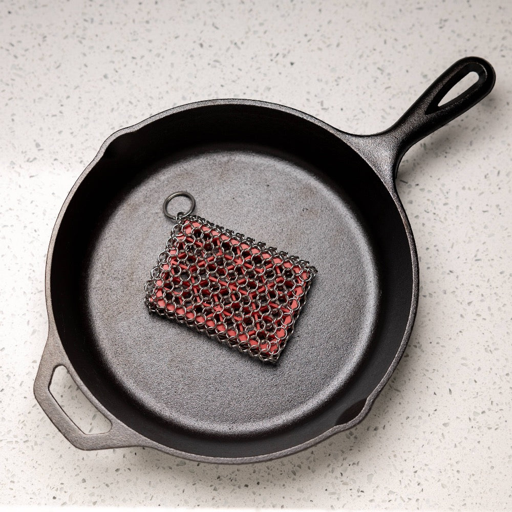 Stainless Steel Chain Mail Scrubber for Cast Iron Pans - Rust-Free Heavy Duty Cleaning Pad for Grill, Griddle & Cookware - Perfect for Camping, Outdoor Cooking & Kitchen Use