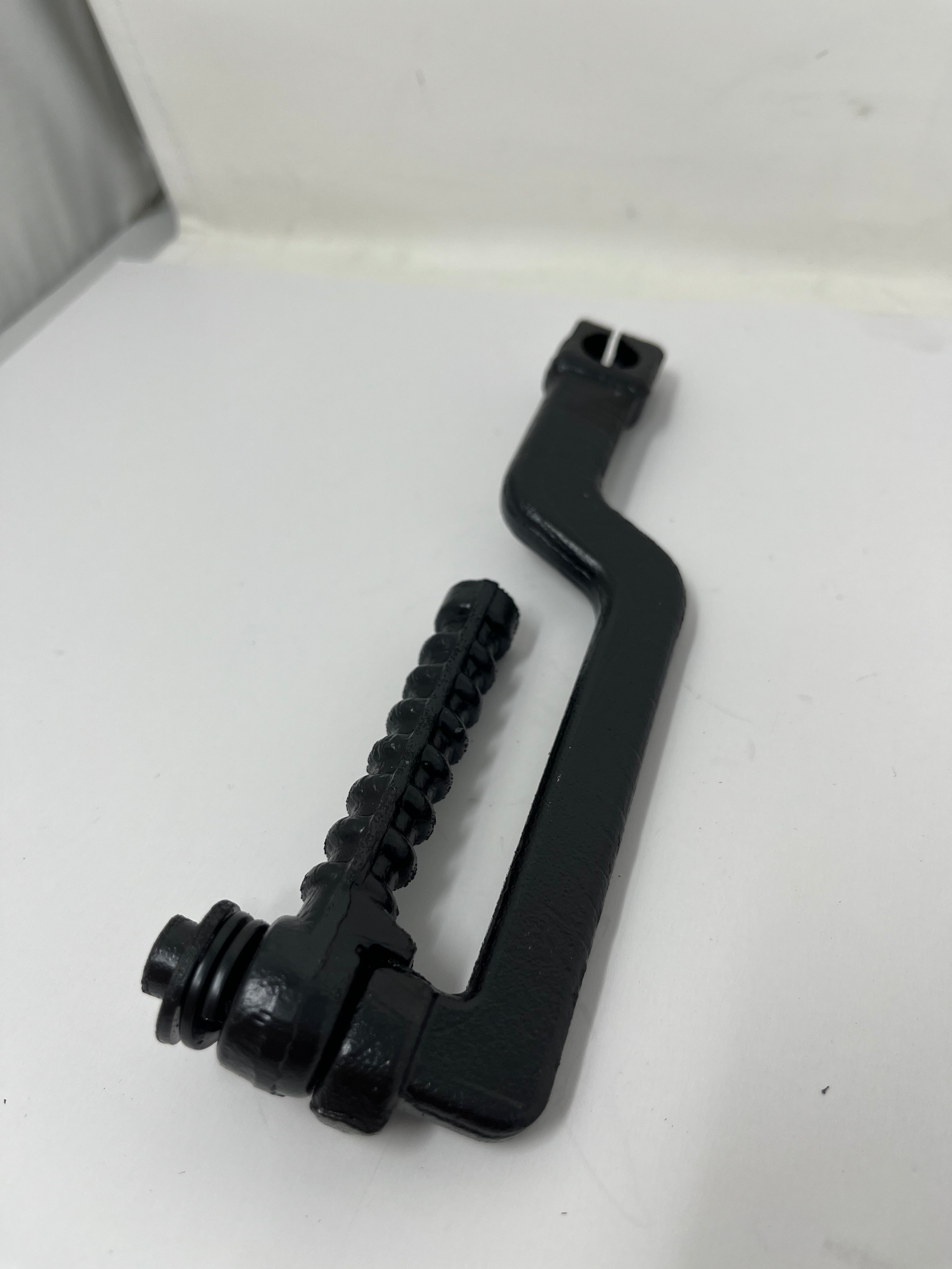 X18 50cc GY6 Motorcycle Kickstart Lever Assembly (139240002) - Replacement Part for Scooter & ATV Kick Start System