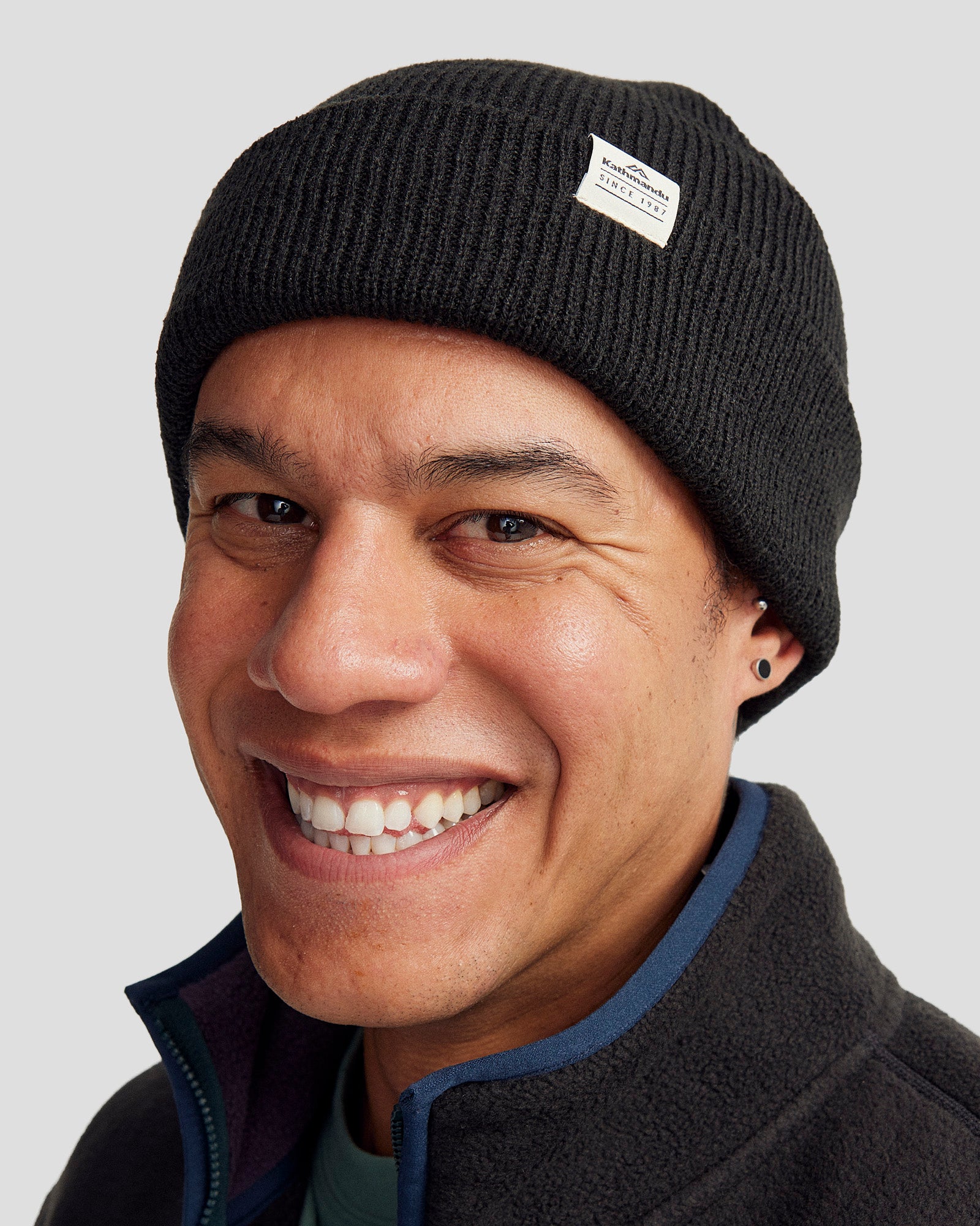 Fyfe Beanie 2.0 Black Stingray - Winter Warm Knit Hat for Men & Women - Perfect for Skiing, Snowboarding & Outdoor Activities