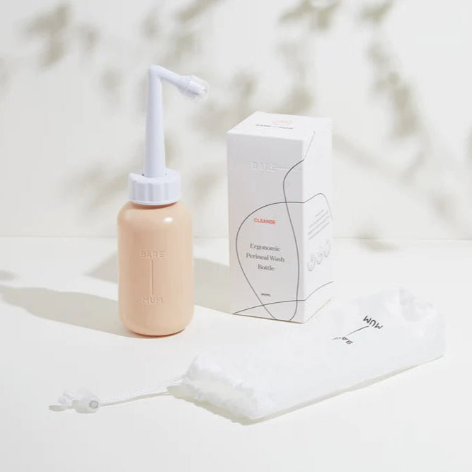 Ergonomic Perineal Wash Bottle for Postpartum Care & Personal Hygiene - Gentle Cleansing Solution for New Mothers, Post-Surgery Recovery & Intimate Care