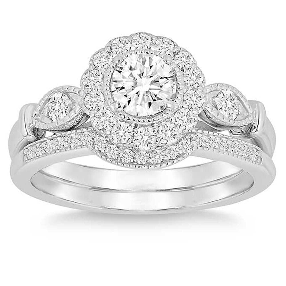 Vintage Wedding Ring Set for Women - 1 Carat Moissanite Bridal Set in White Gold & Platinum Plated Silver - Engagement & Anniversary Promise Rings with Text Engraving - Perfect for Proposals, Weddings, Anniversaries & Romantic Gifts