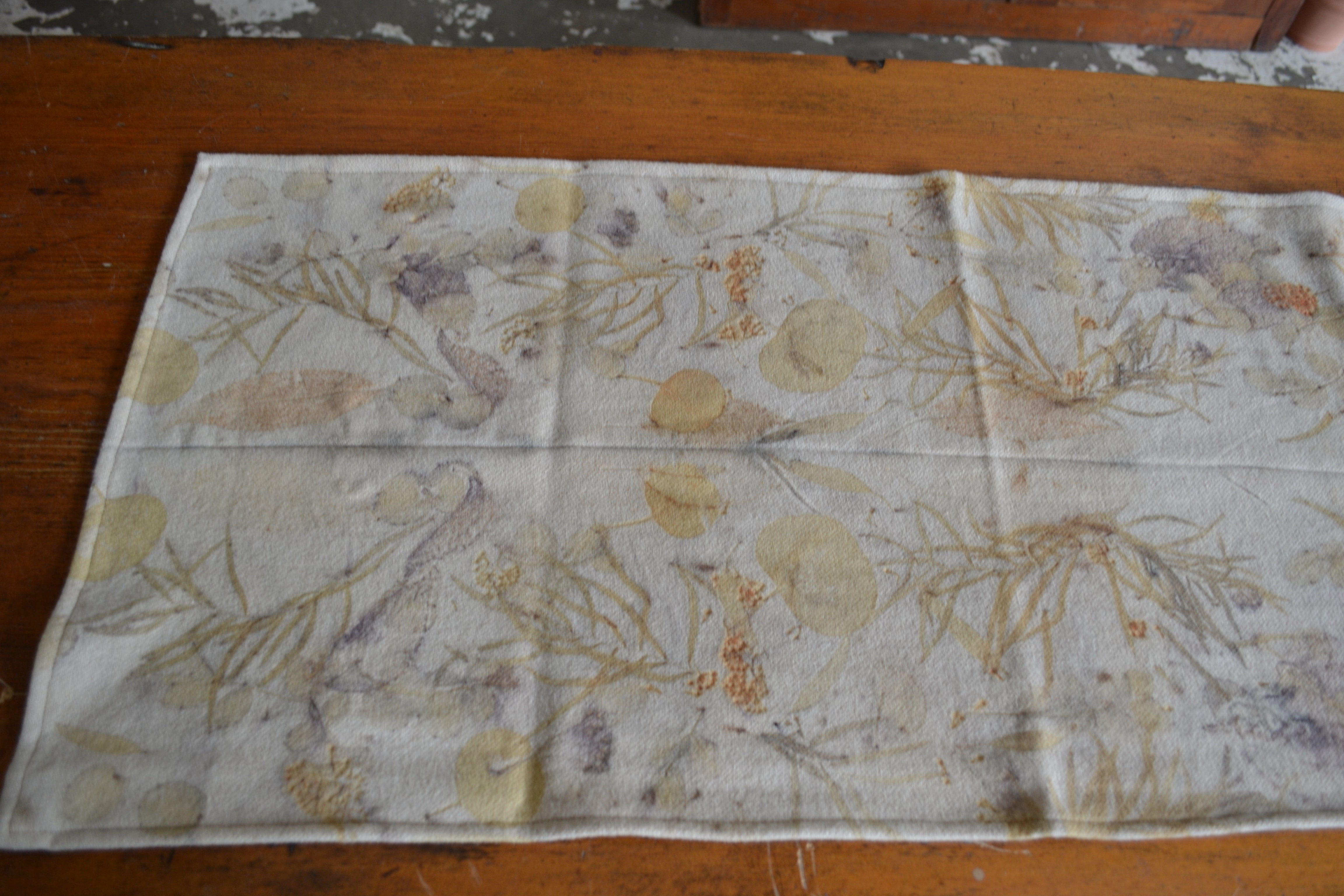 Eco-Friendly Printed Wool Table Runner - Handmade Home Decor for Dining Room, Wedding, Holiday & Party Decorations