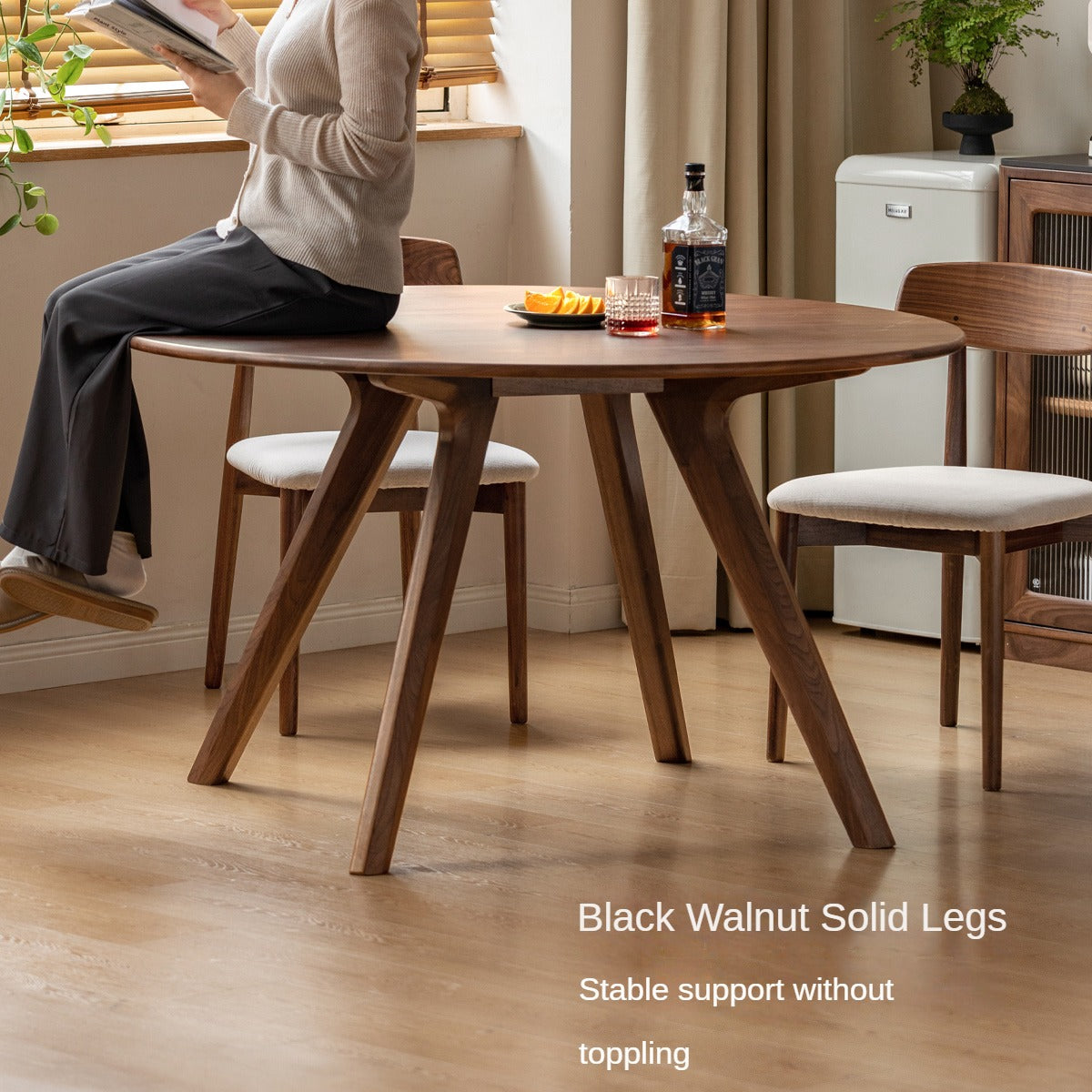 Premium Black Walnut Solid Wood Round Dining Table - Vintage Farmhouse Style for Dining Room, Kitchen, and Entertaining Areas