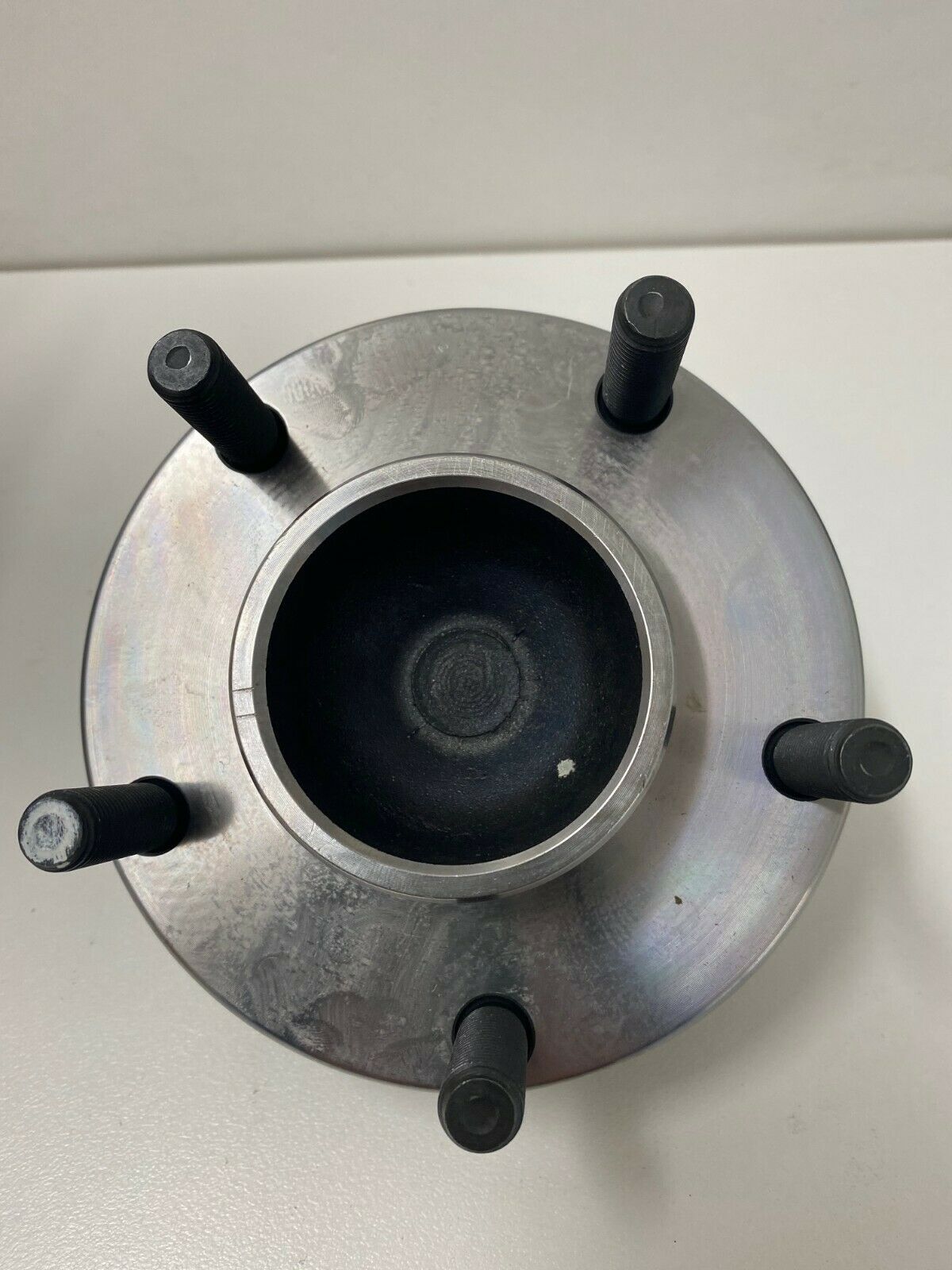 Genuine Holden Commodore VR VS Left Front ABS Hub and Bearing Assembly - Replacement for Smooth Braking & Safe Driving