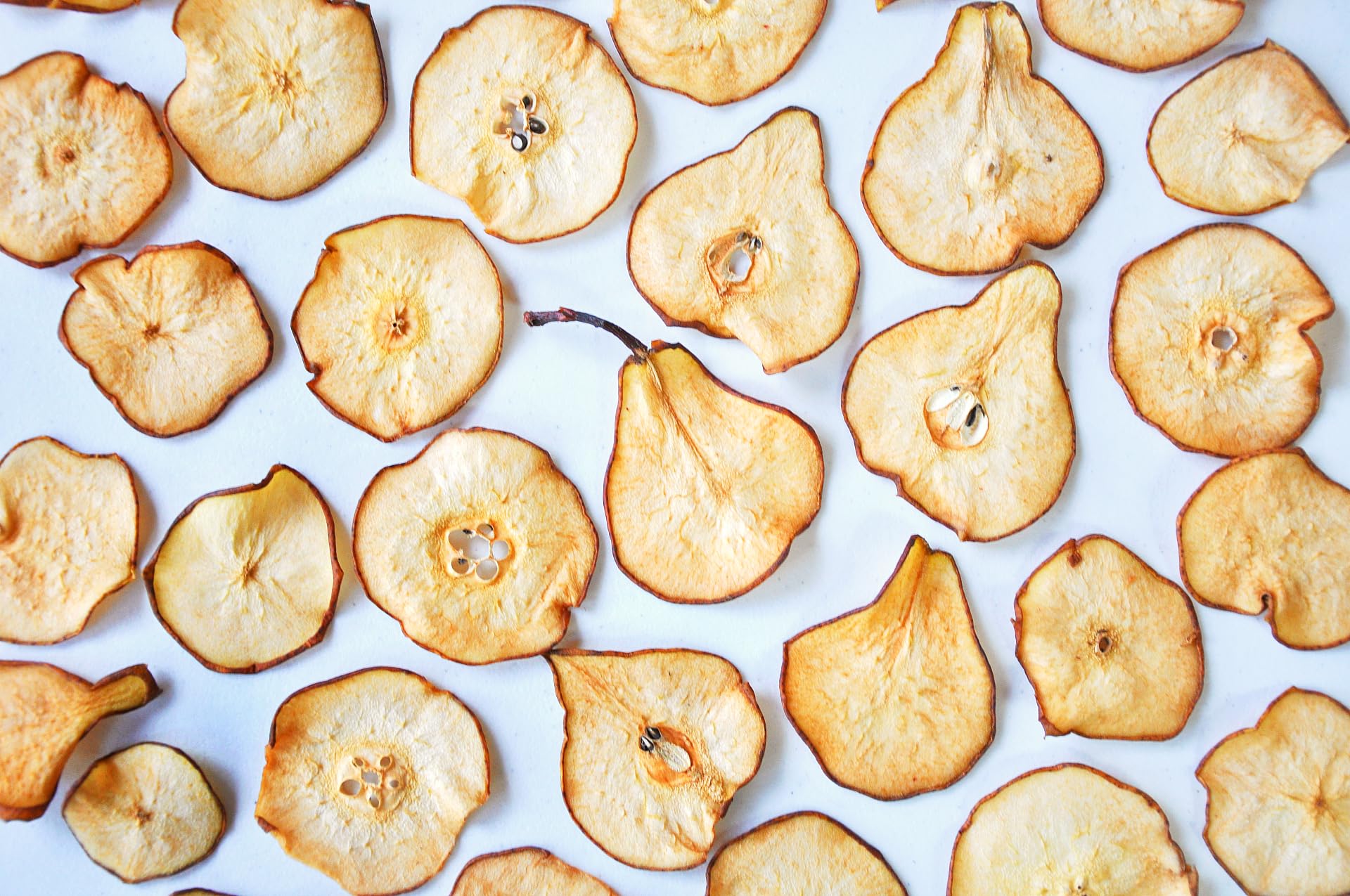 BlueHenry Dehydrated Pear Slices - 3oz Bag (30+ Slices) | All Natural, Vegan, Gluten-Free Snacks | Made in USA | Perfect for Cocktail Garnish, Baking Recipes & Healthy Snacking