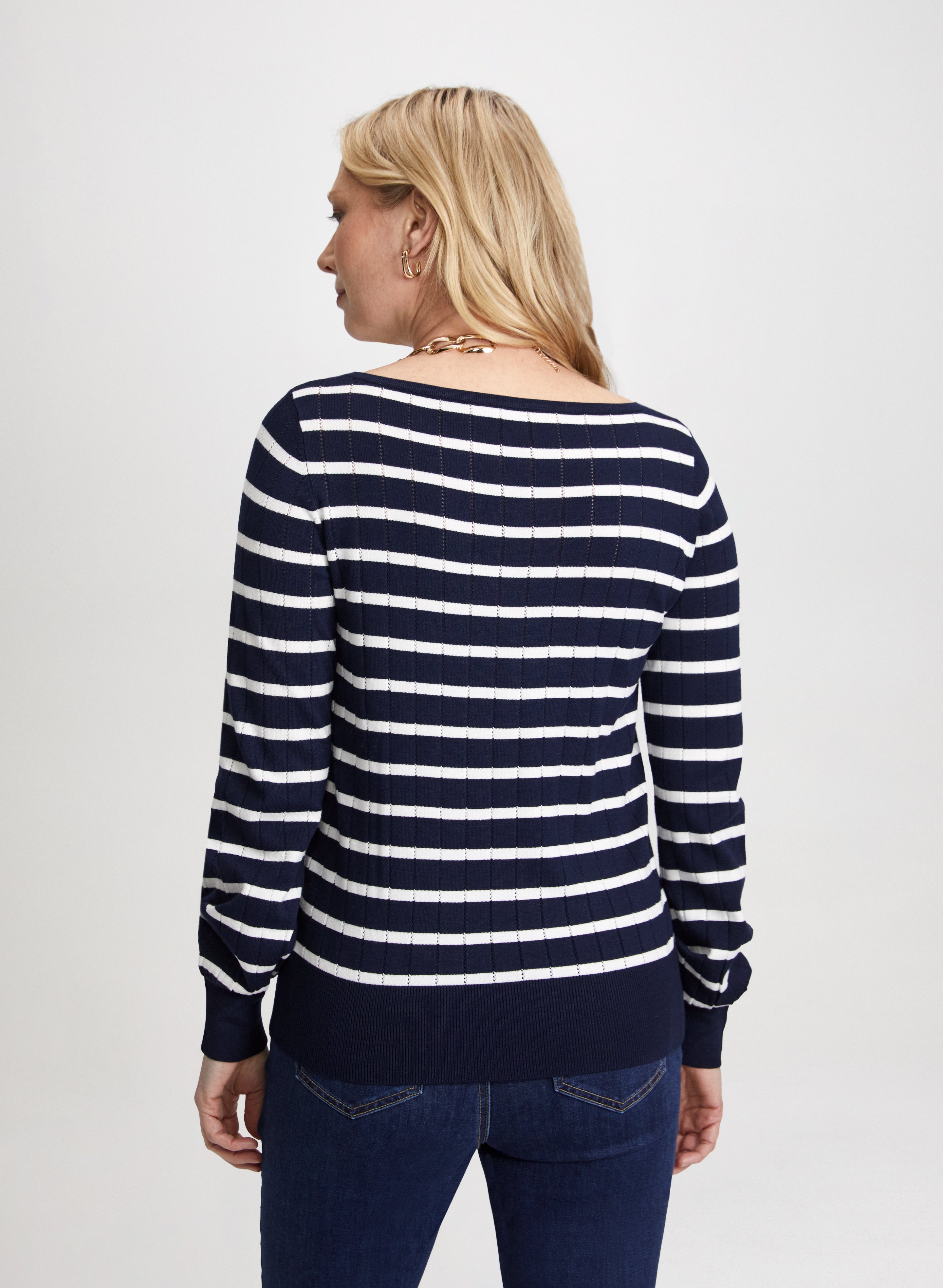 Stylish Striped Button-Up Sweater for Women - Cozy & Fashionable Knit Pullover for Fall & Winter Outfits