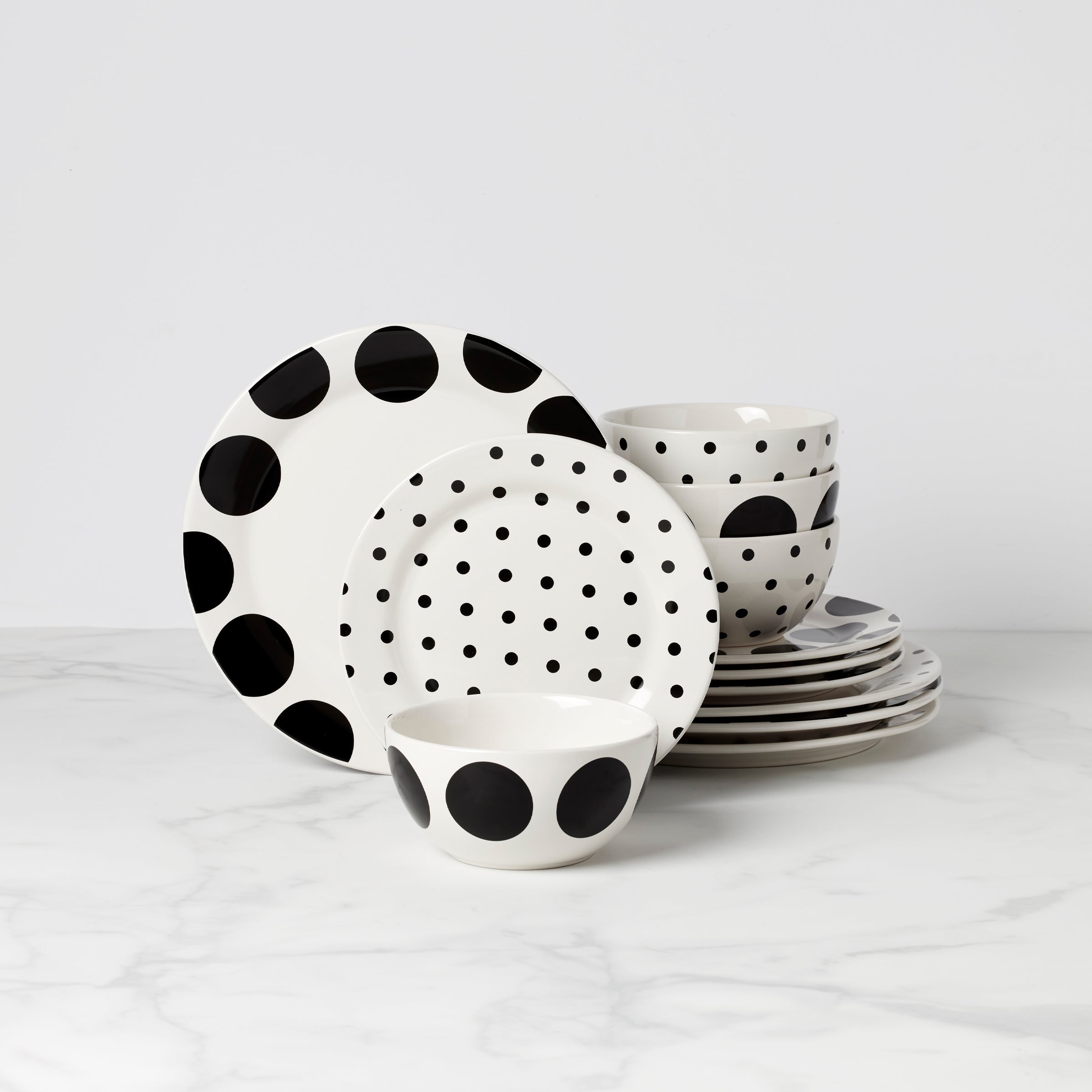 On The Dot 12-Piece Dinnerware Set - Porcelain Dinner Plates, Bowls & Mugs for 4 - Elegant Stoneware for Everyday Dining & Entertaining - Dishwasher & Microwave Safe