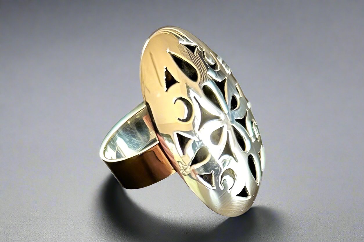 Elegant Sterling Silver Mosaic Cutout Oval Ring – Perfect for Weddings, Parties & Everyday Wear