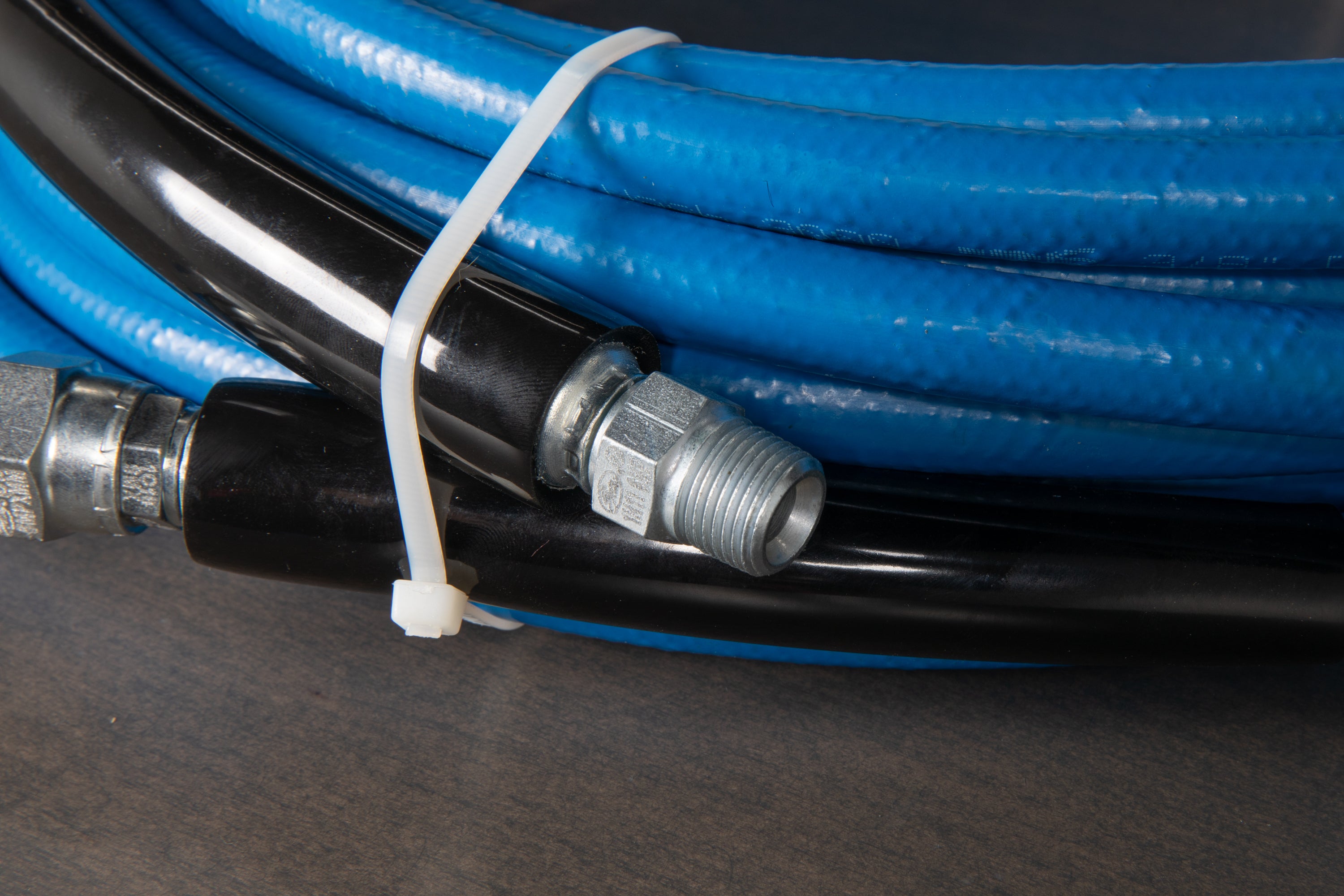 3/8 Inch High Pressure Hose - Heavy Duty, Flexible & Durable for Air, Water & Oil - Perfect for Hydraulic Systems, Car Washing & Industrial Use