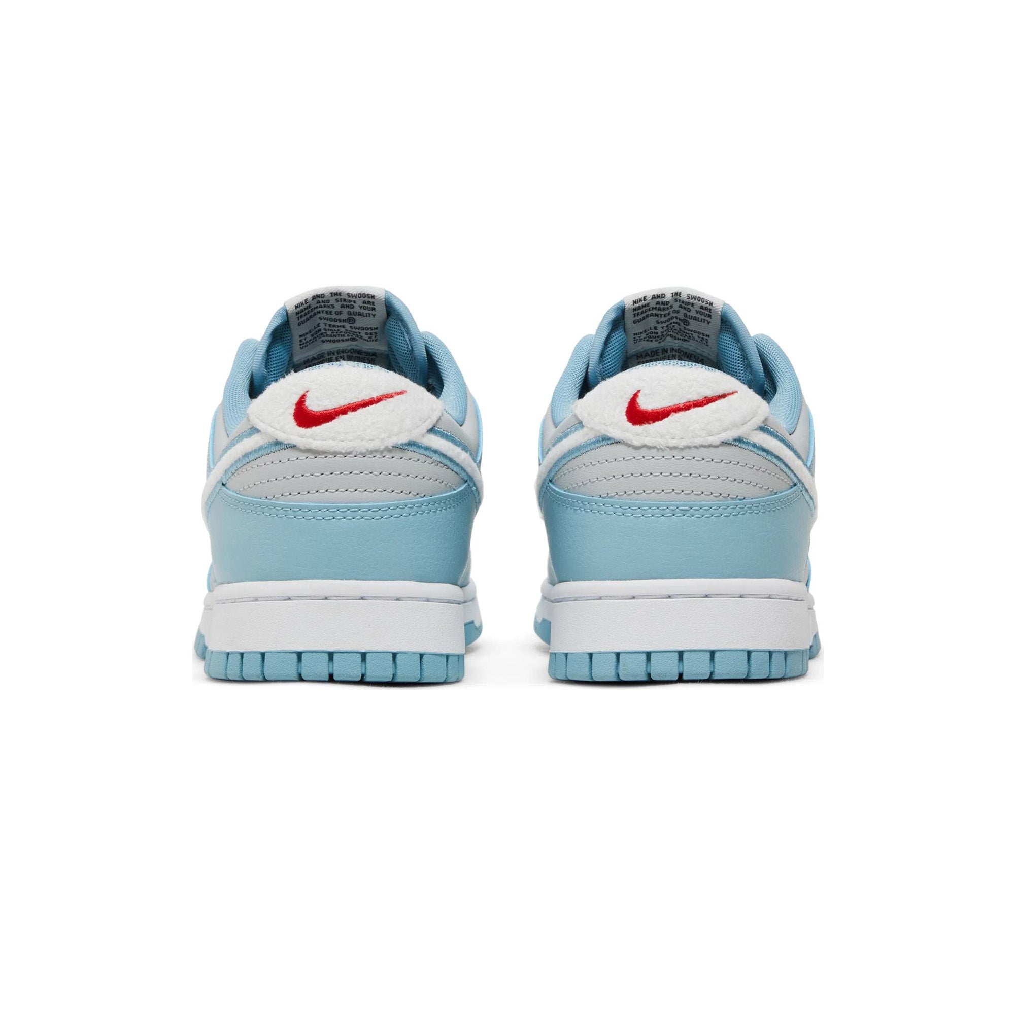 Nike Dunk Low Retro 'Fleece Swoosh Worn Blue' Men's Sneakers - Casual Streetwear Shoes for Everyday Wear & Sneaker Collection