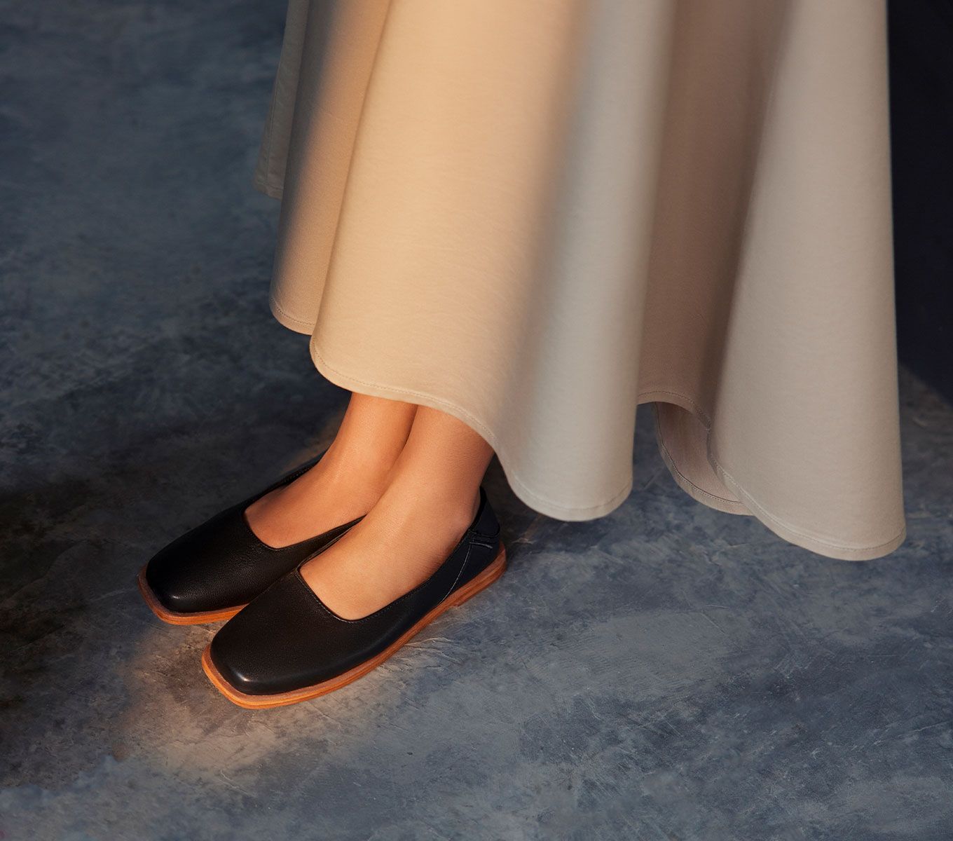 Jane - Stylish and Comfortable Women's Fashion Apparel for Everyday Wear | Perfect for Work, Casual Outings, and Social Events
