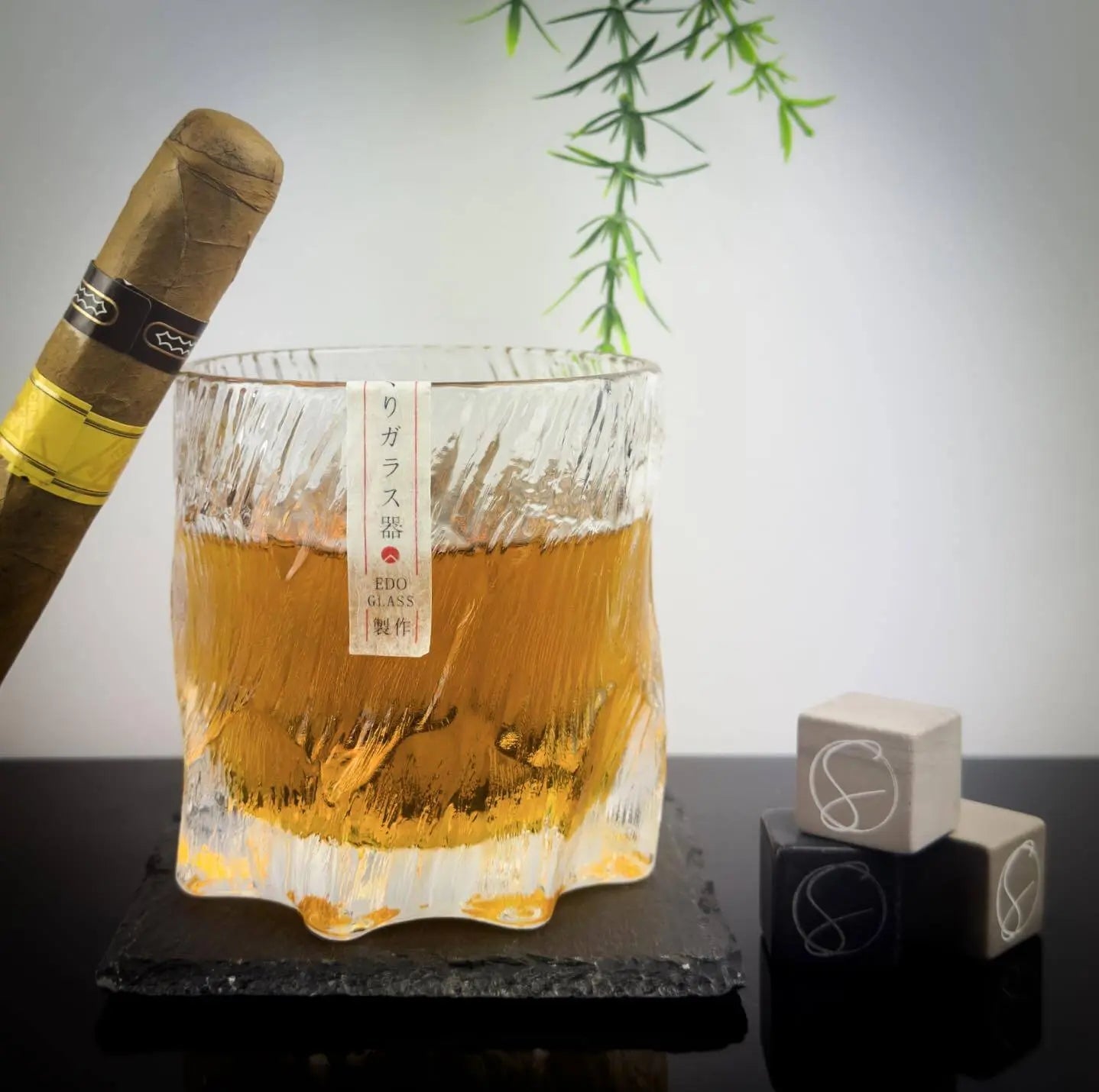 Premium Dragon Claw Whisky Glass Set - 310ml Japanese Style Tumbler with Elegant Wooden Gift Box - Perfect for Scotch, Bourbon, Whiskey Lovers & Home Bar Decor
