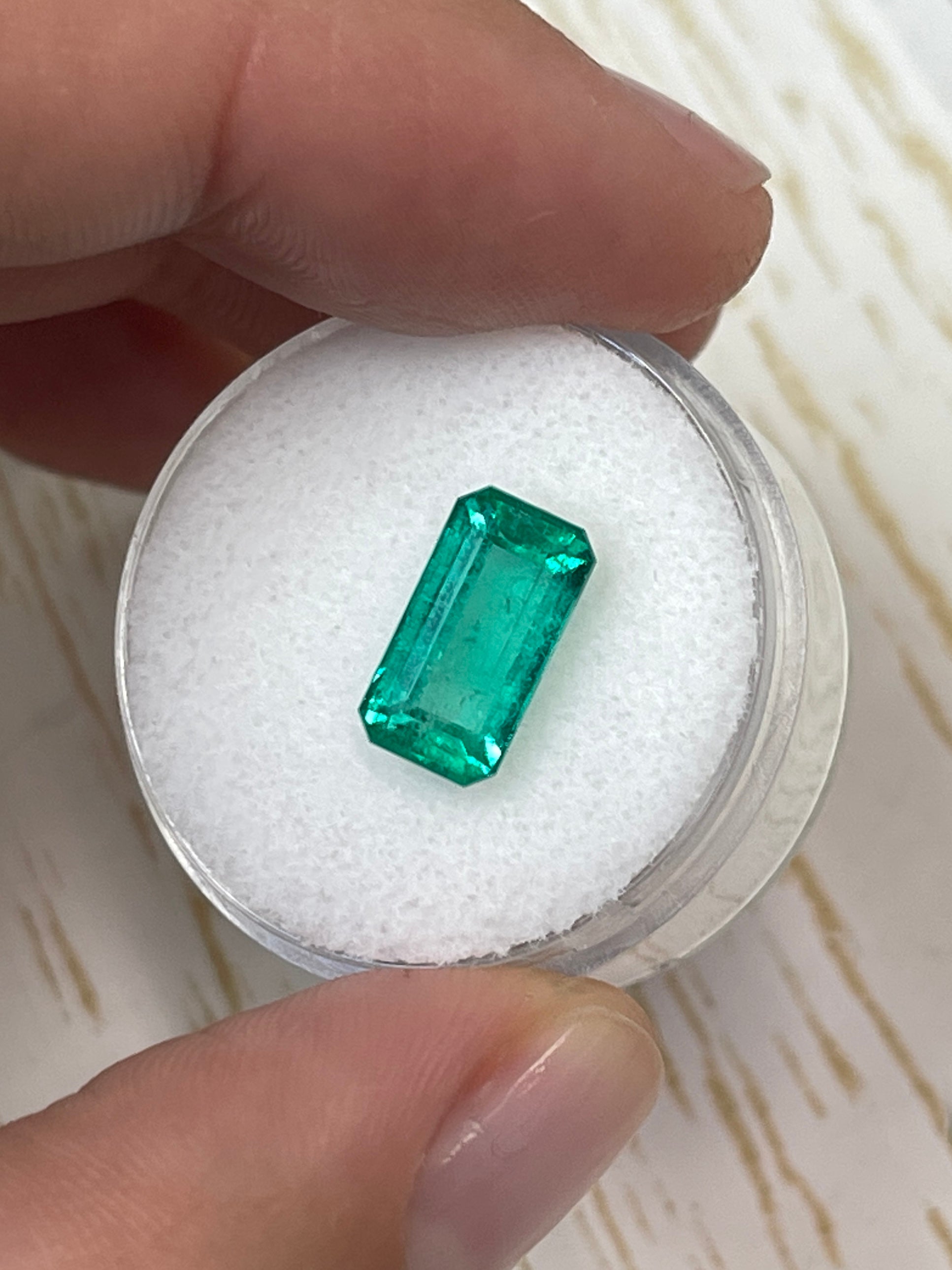 2.70 Carat 11.4x6mm Yellowish Elongated Emerald Cut Loose Gemstone for Jewelry Making - Perfect for Engagement Rings, Earrings & Pendants