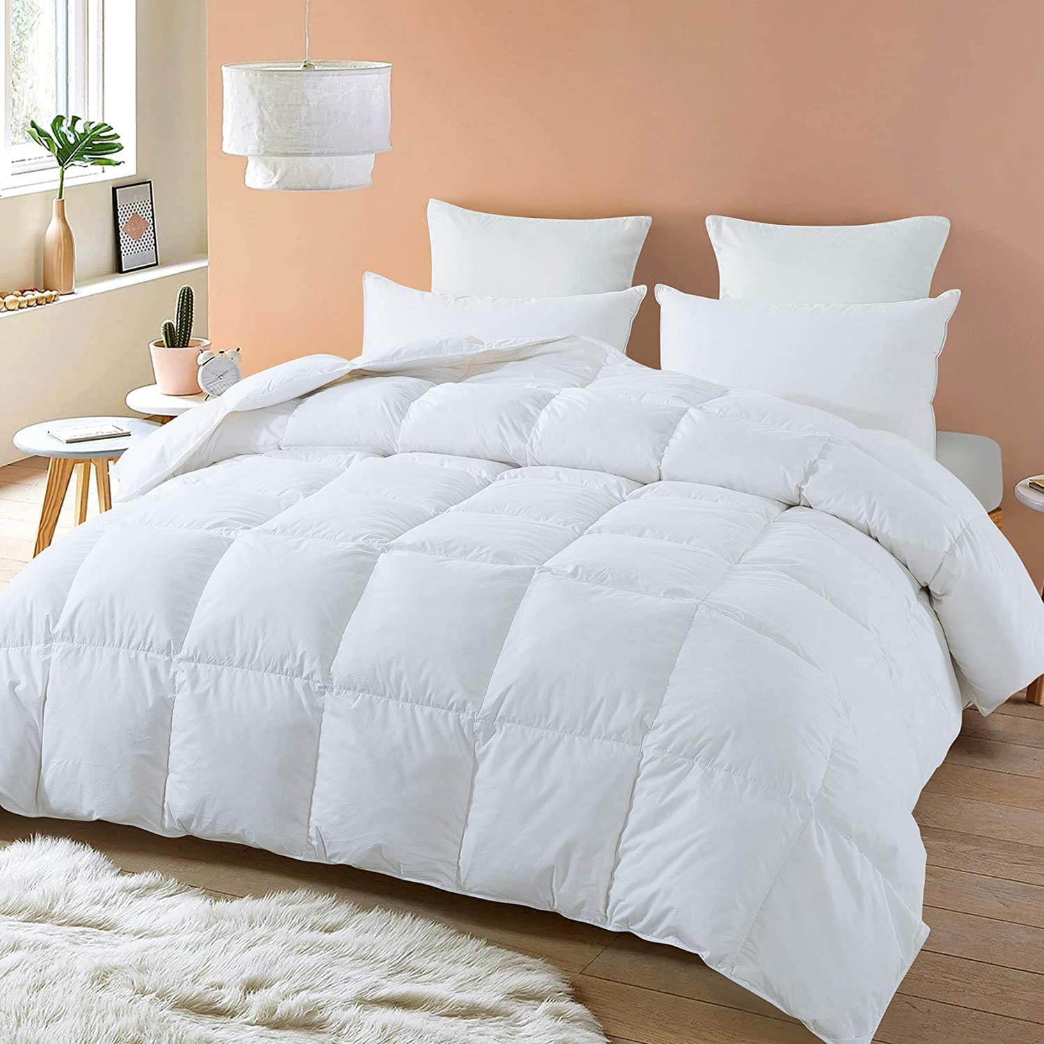 Luxury California King Size Hotel Quality Ultra Soft Organic Cotton All-Season Quilted Comforter with Corner Tabs - Box Stitched Down Alternative 400 GSM 800 Thread Count - Perfect for Bedroom, Guest Room & Luxury Hotels (White)