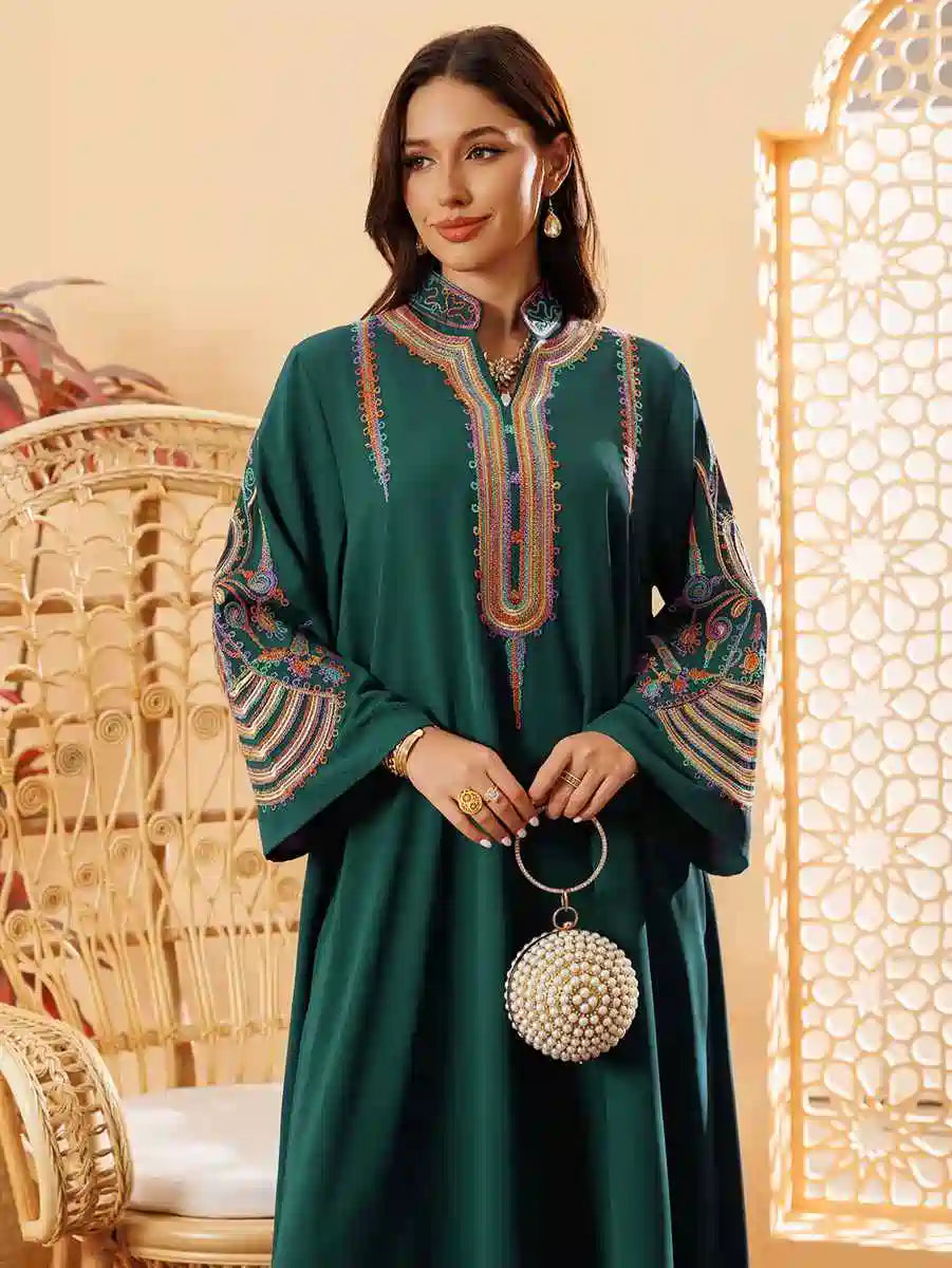 Elegant Eid Rope Embroidery Kaftan Dress for Women - Flowy Muslim Caftan with Intricate Design - Perfect for Eid Celebrations, Weddings & Special Occasions