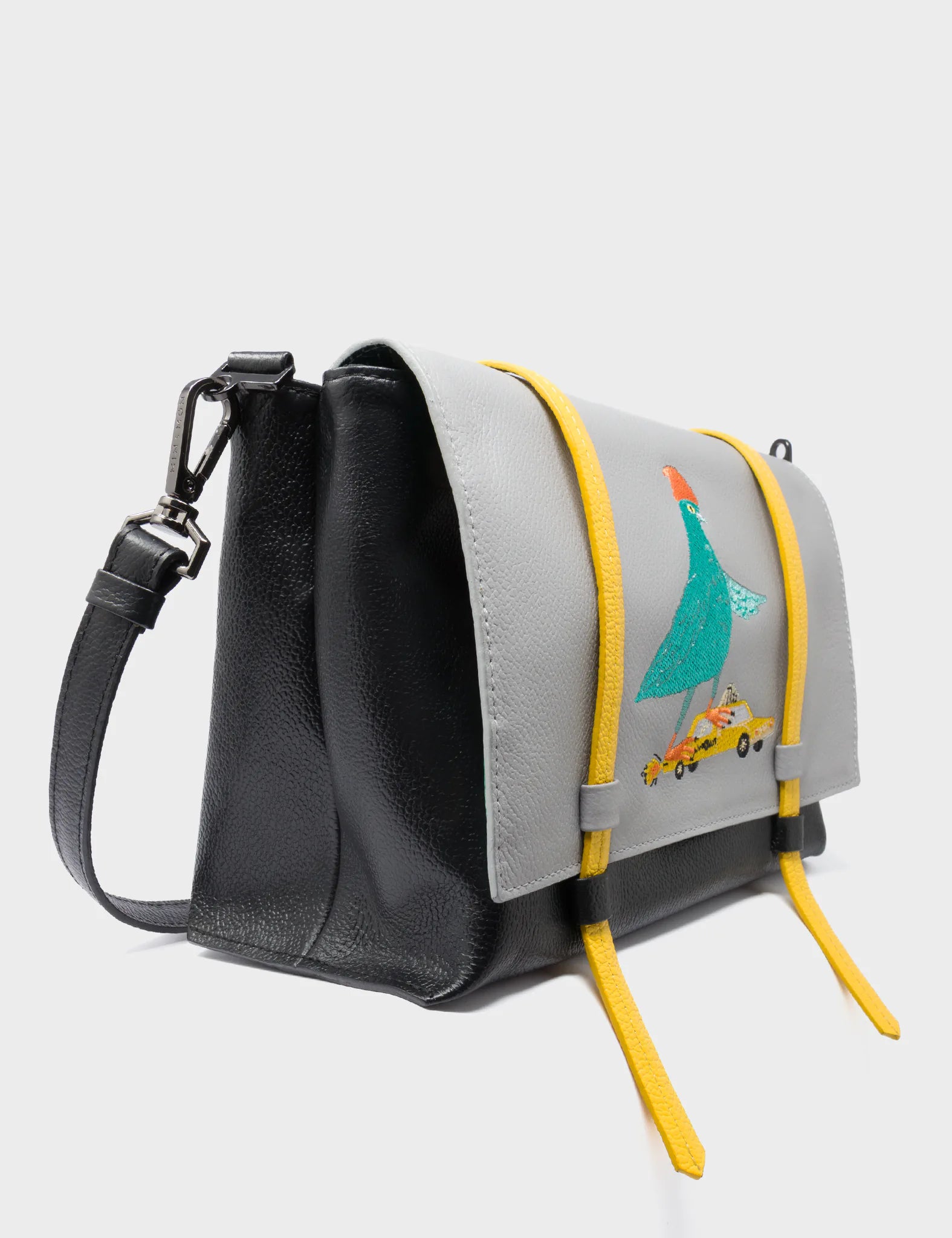 Victor Black Reversible Small Messenger Bag for Men & Women - Pigeonista Design - Perfect for Work, Travel & Everyday Use