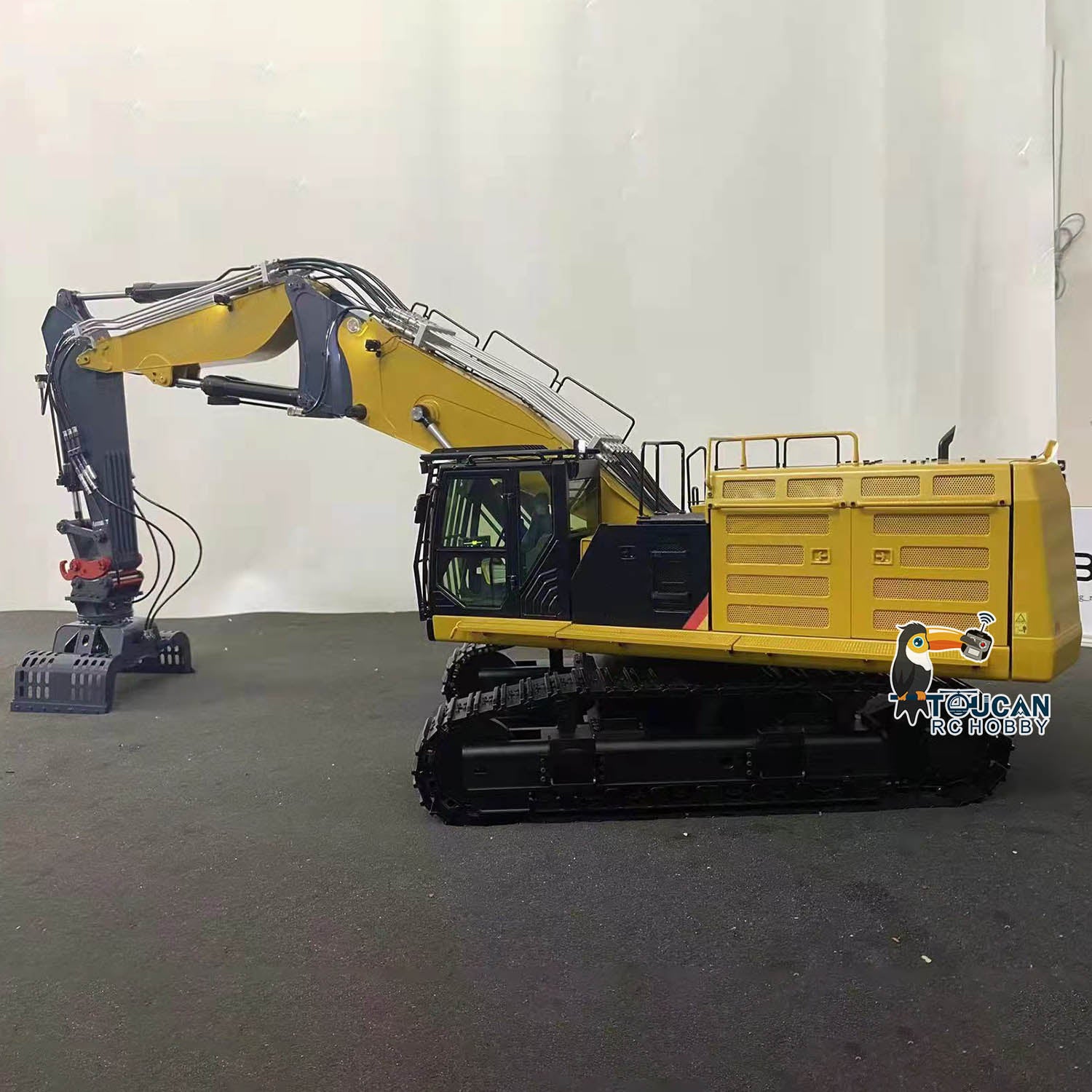 1/14 Scale RC Hydraulic Demolition Excavator Toy - 374 UHD 3-Section Boom RTR Digger with Flysky PL18EV Radio, Realistic Sound & Light System - Construction Site Simulation, Kids Outdoor Play, Collector's Model