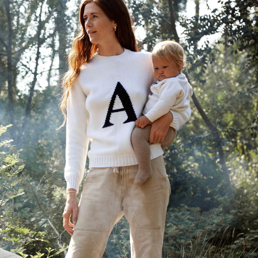 Women's Letter Print Sweater - Cozy Pullover with Stylish Alphabet Design for Casual Wear & Layering in Fall & Winter