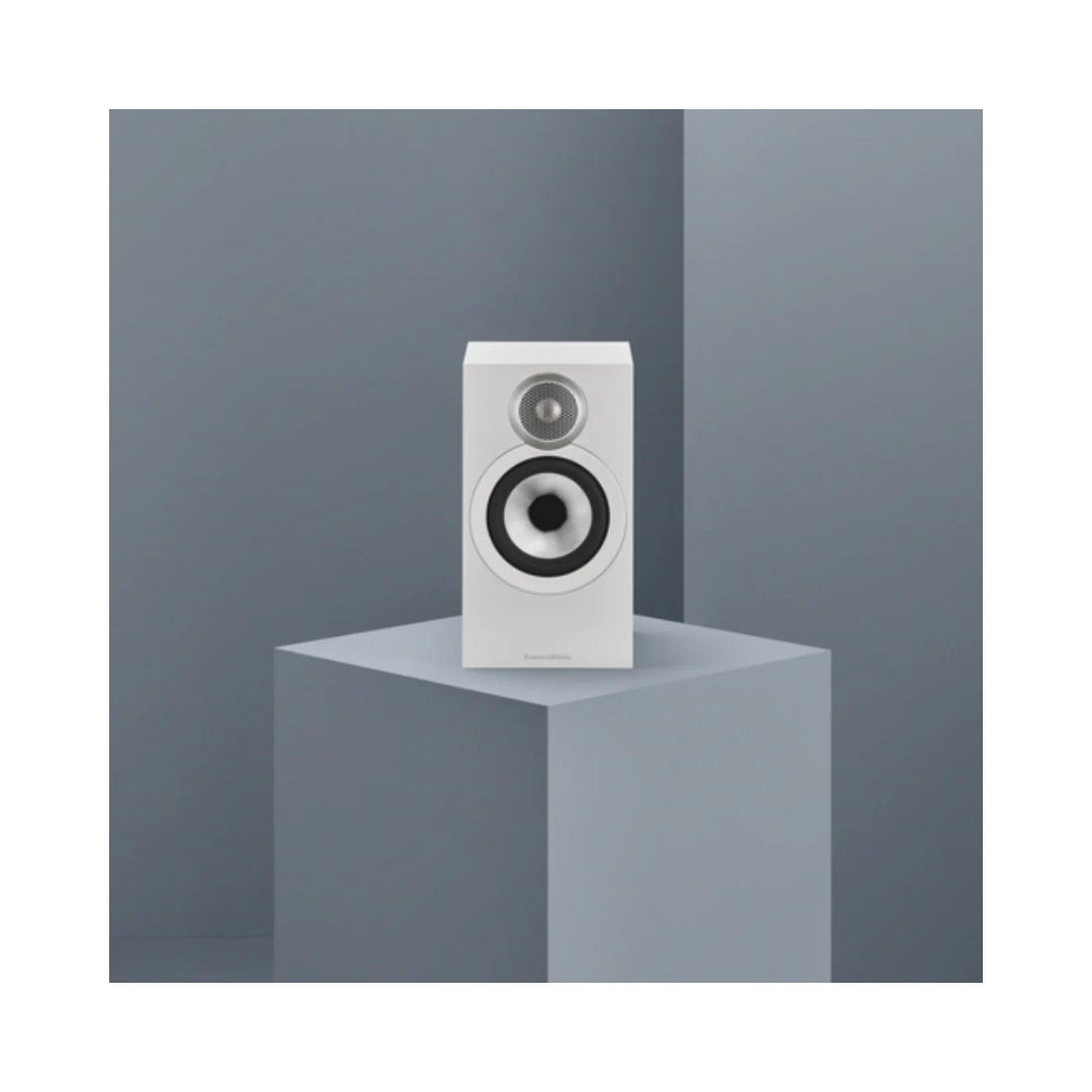 B&W 607 S3 Bookshelf Speakers (Pair) - B-Stock - Premium Home Audio for Music & Movies