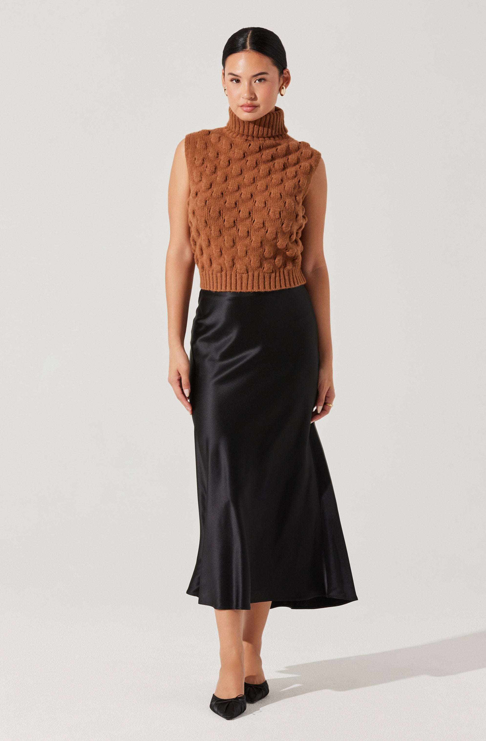 Textured Turtleneck Sweater Vest for Women - Cozy Knit Pullover Sleeveless Top - Winter Layering Piece for Office, Date Night & Casual Outfits