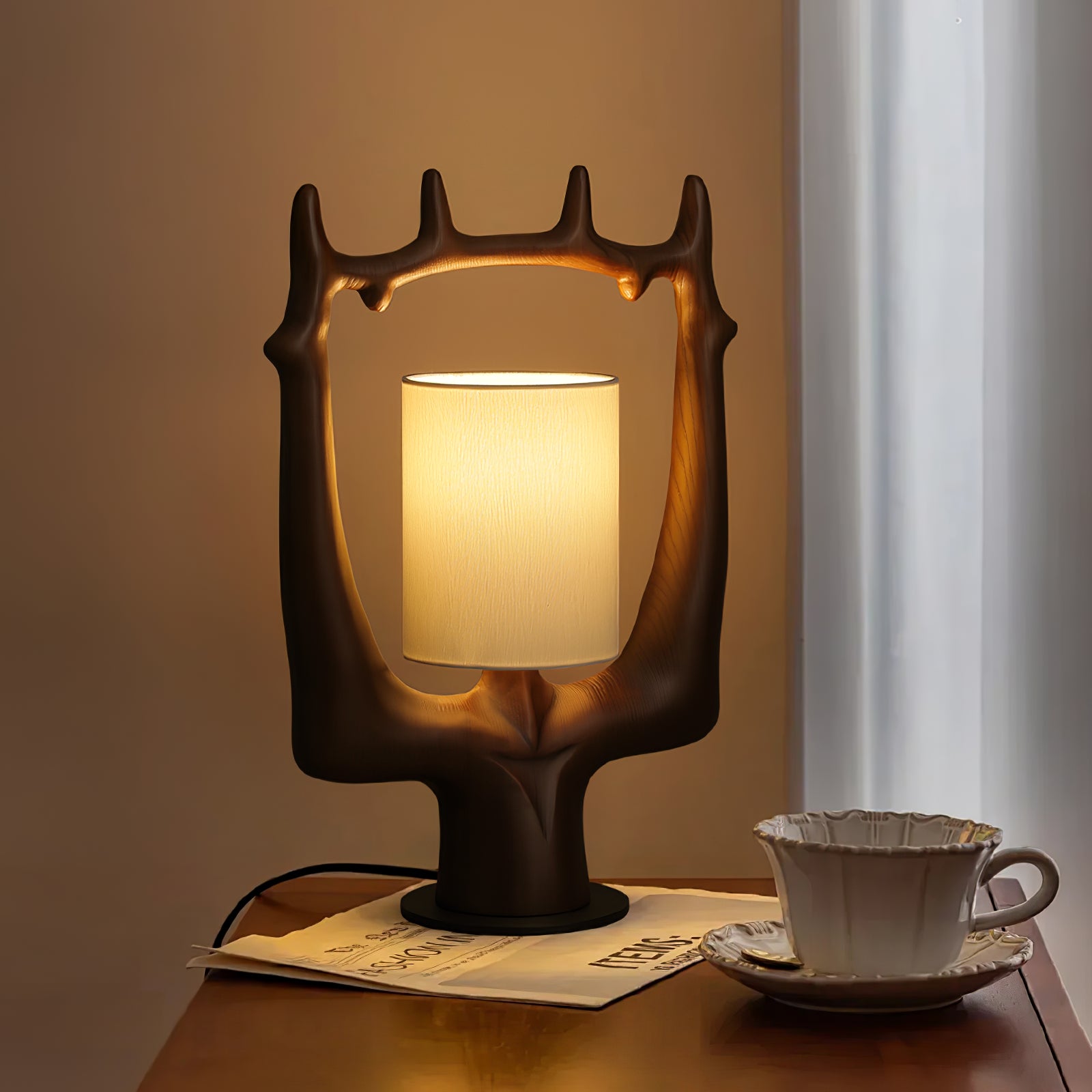Antler Ring Table Lamp - Rustic Deer Horn Nightstand Light for Bedroom, Living Room, or Cabin Decor - Perfect for Farmhouse, Lodge & Hunting Cabin Ambience