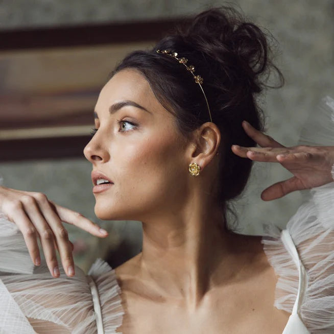 A'el Este Amelia Gold Bridal Floral Headband - Elegant Wedding Hair Accessory for Brides, Bridesmaids & Special Occasions